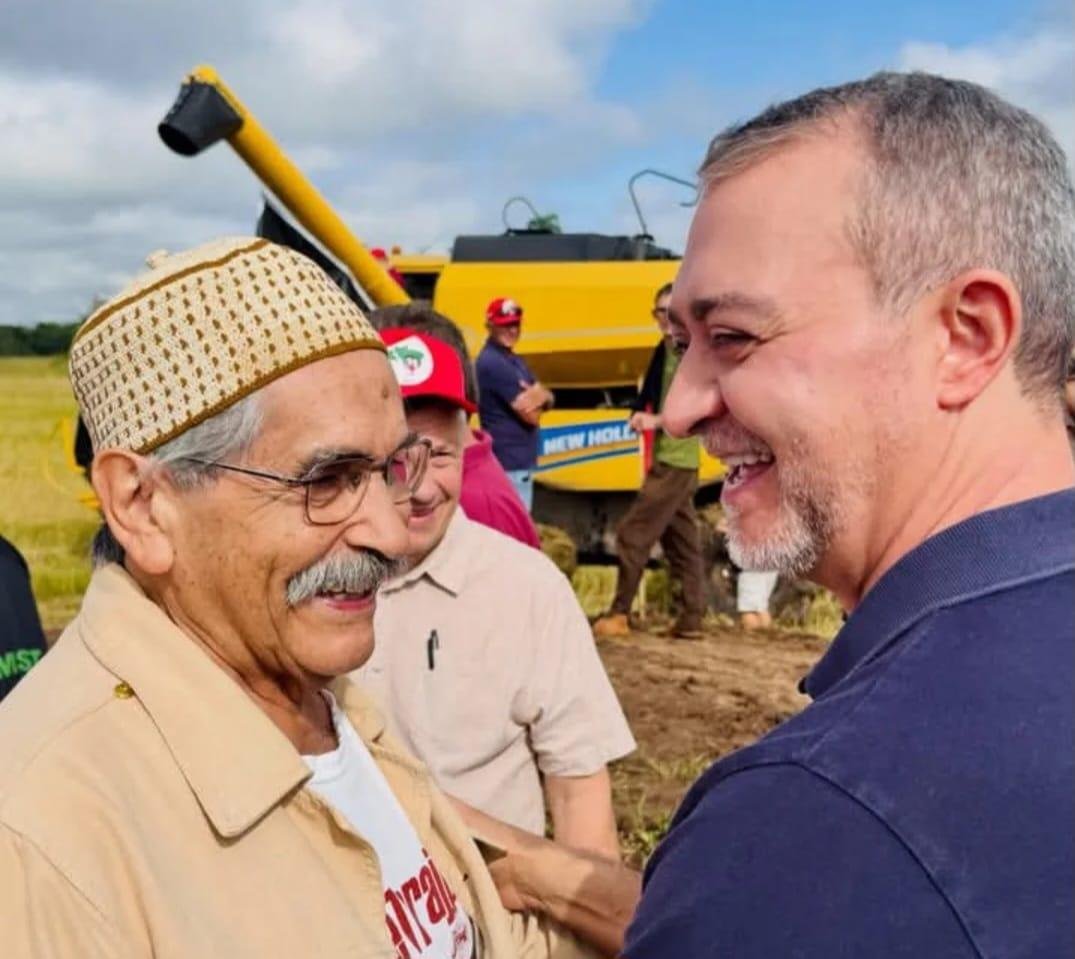 O ex-governador Ol&iacute;vio Dutra e o pr&eacute;-candidato do PT ao governo, Edegar Pretto