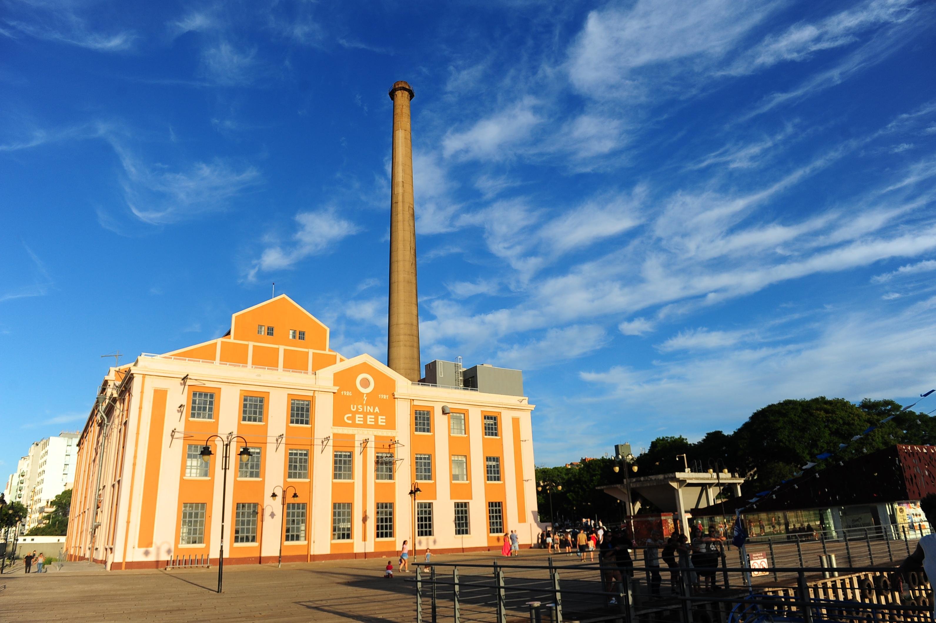 Espa&ccedil;os contemplados incuem nave principal, mezanino, entrada principal e o Teatro Elis Regina
