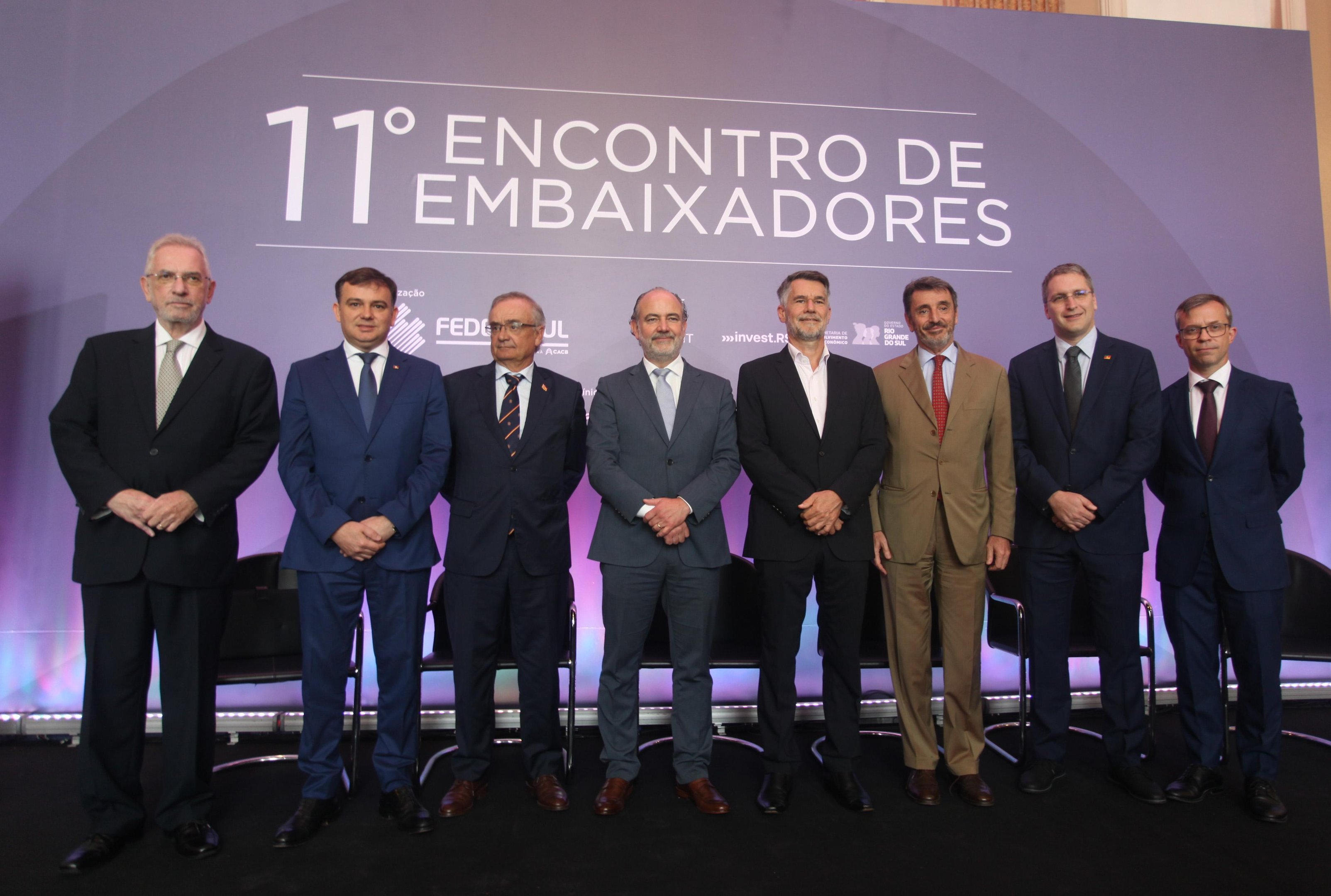 Encontro na Federasul reuniu embaixadores, representantes de entidades e pol&iacute;ticos ga&uacute;chos para tratar de oportunidades para o RS