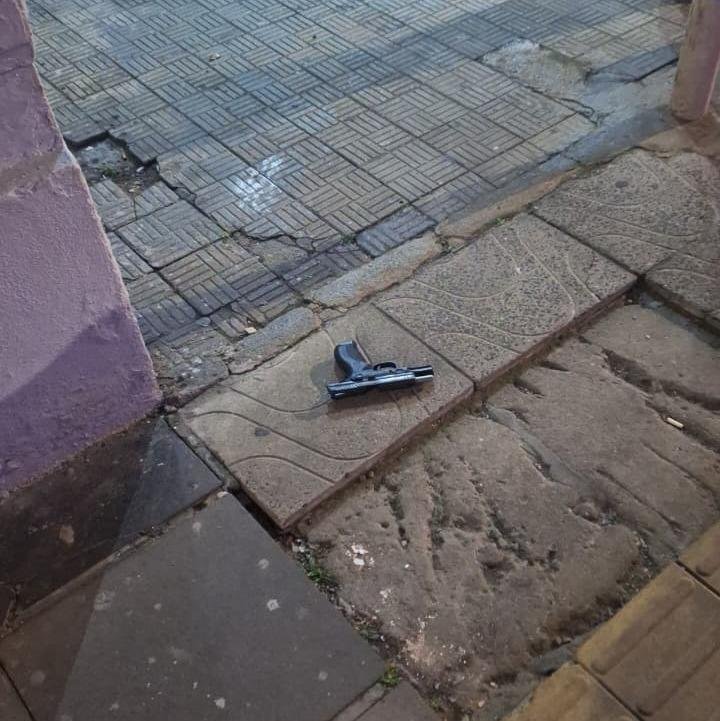 Arma foi apreendida ap&oacute;s briga seguida de tiros na Cidade Baixa, em Porto Alegre