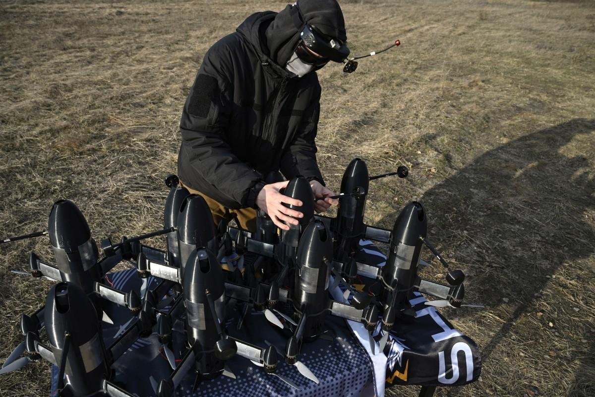 Zelensky: "Os drones s&atilde;o como o petr&oacute;leo para n&oacute;s"