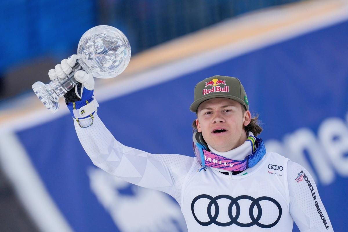 Lucas Pinheiro Braathen foi campe&atilde;o do slalom gigante mas n&atilde;o medalhou no slalom