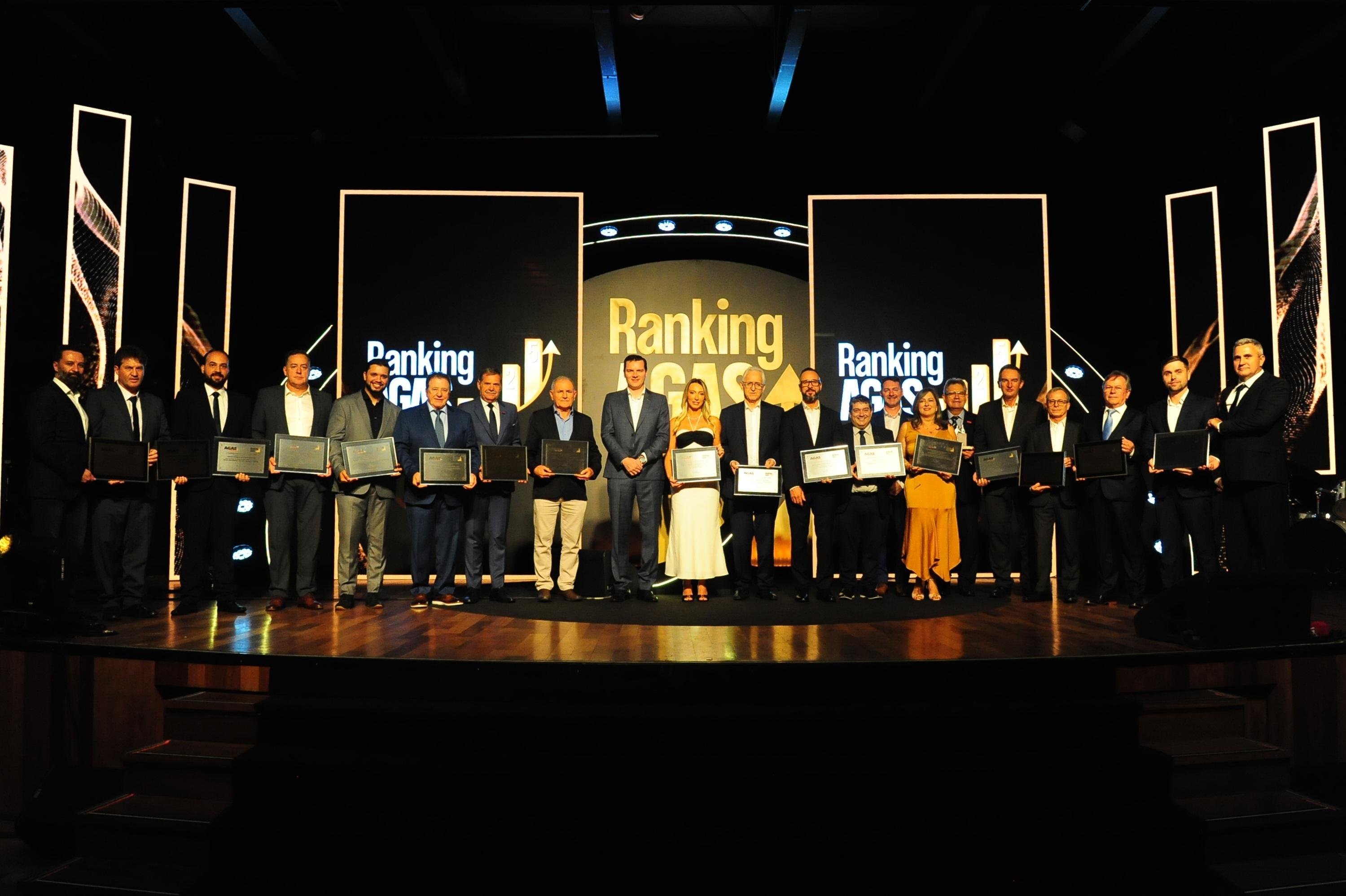 Cerim&ocirc;nia de premia&ccedil;&atilde;o do Ranking Agas ocorreu no Gr&ecirc;mio N&aacute;utico Uni&atilde;o, em Porto Alegre