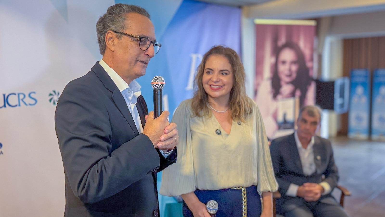 Cerca de&nbsp;100 l&iacute;deres empresariais e pol&iacute;ticos se encontraram em almo&ccedil;o promovido&nbsp;pela Associa&ccedil;&atilde;o de Dirigentes Crist&atilde;os de Empresa (ADCE)