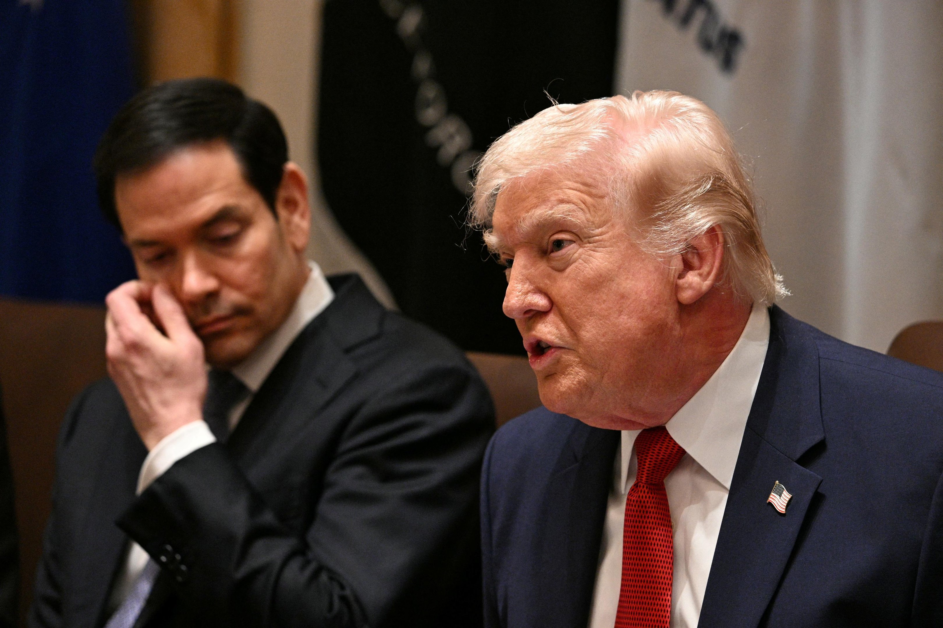 Trump adiou em 10 dias seu ultimato de ataques contra as instala&ccedil;&otilde;es de energia do Ir&atilde;