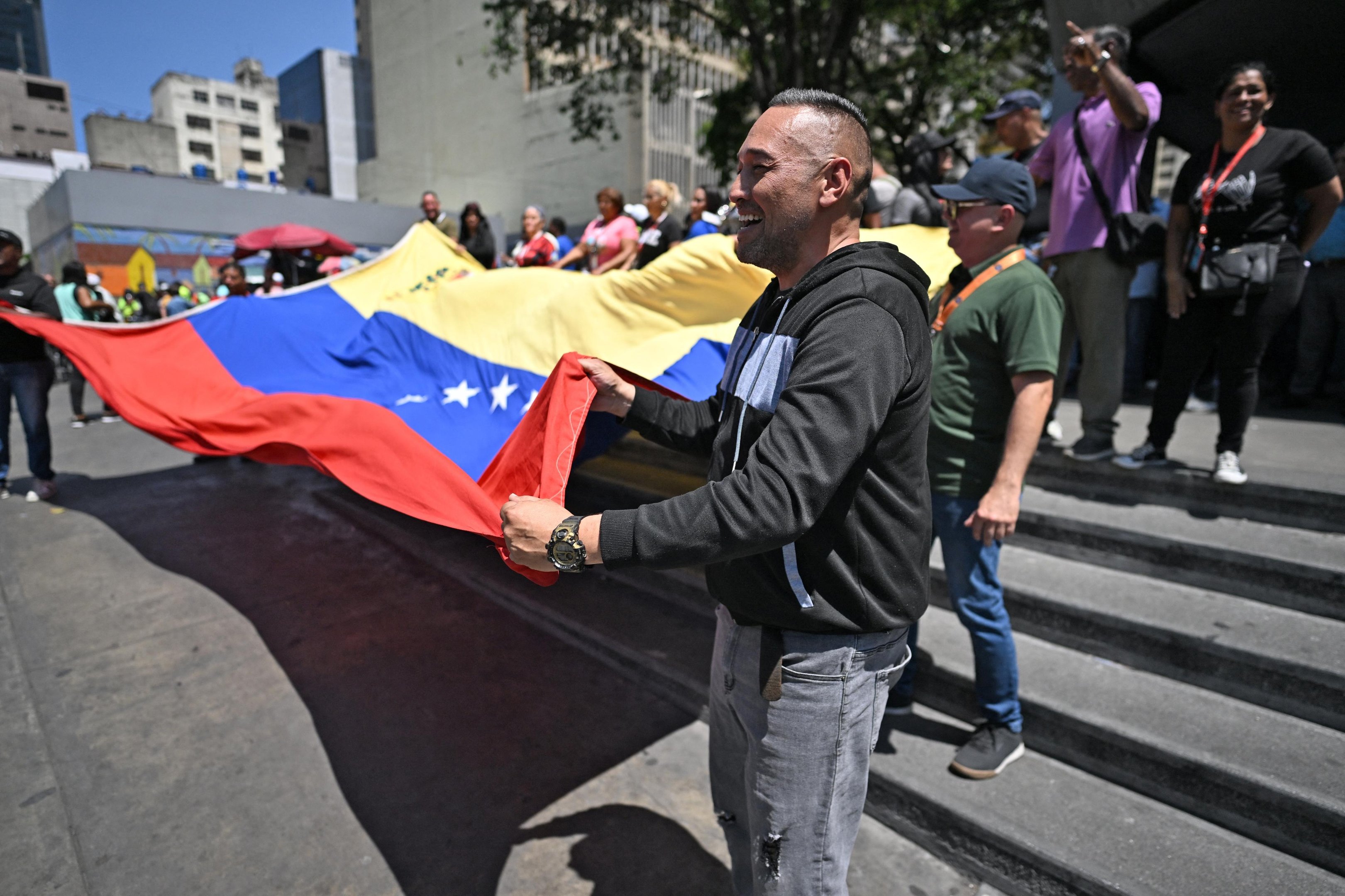 Presidente interina da Venezuela, Delcy Rodr&iacute;guez, decretou uma semana de feriado para o setor p&uacute;blico
