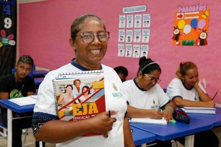 O CadEJA integra o Pacto Nacional pela Supera&ccedil;&atilde;o do Analfabetismo e Qualifica&ccedil;&atilde;o da Educa&ccedil;&atilde;o de Jovens e Adultos (Pacto EJA)