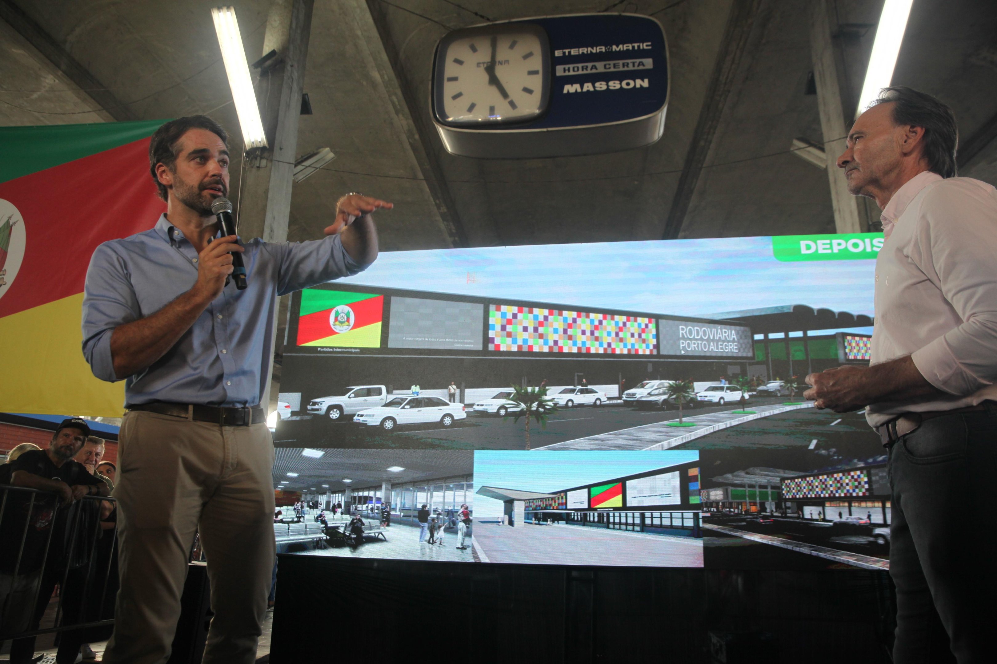 Leite apresentou detalhes de como ficar&aacute; a esta&ccedil;&atilde;o rodovi&aacute;ria ap&oacute;s a reforma