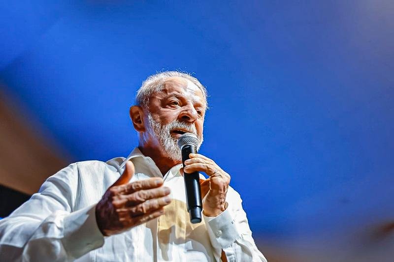 A proposta original do projeto de lei foi de autoria do Poder Executivo