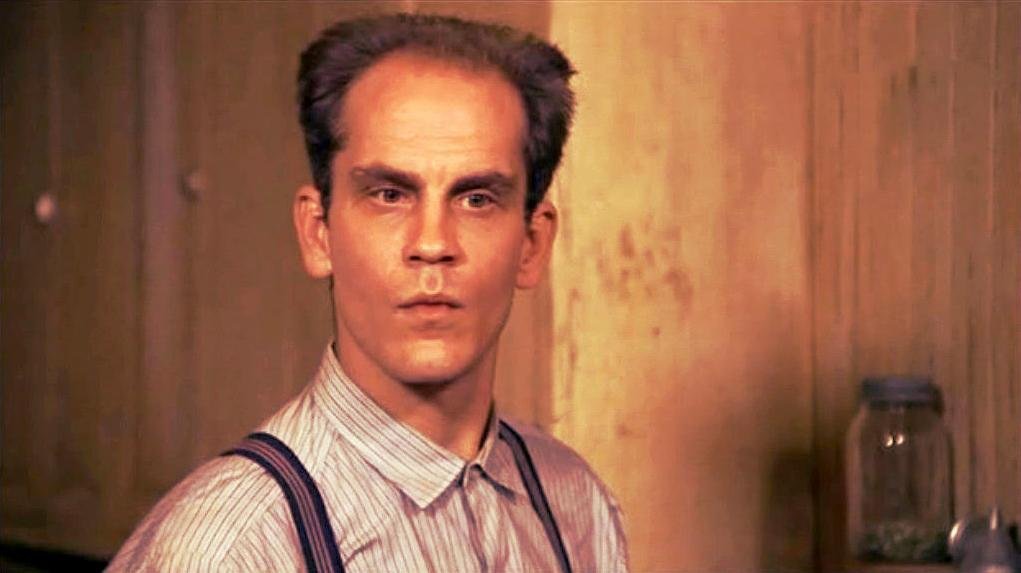 John Malkovich no longa "Um Lugar no Cora&ccedil;&atilde;o"