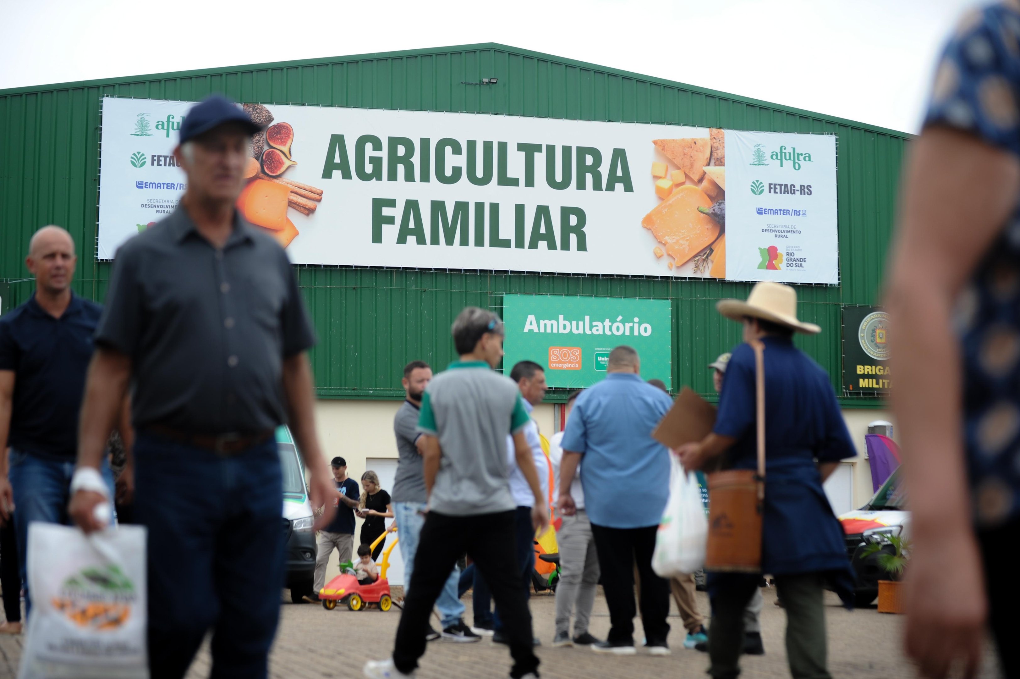 Mais de 4 milh&otilde;es de agricultores e agricultoras familiares ser&atilde;o beneficiados