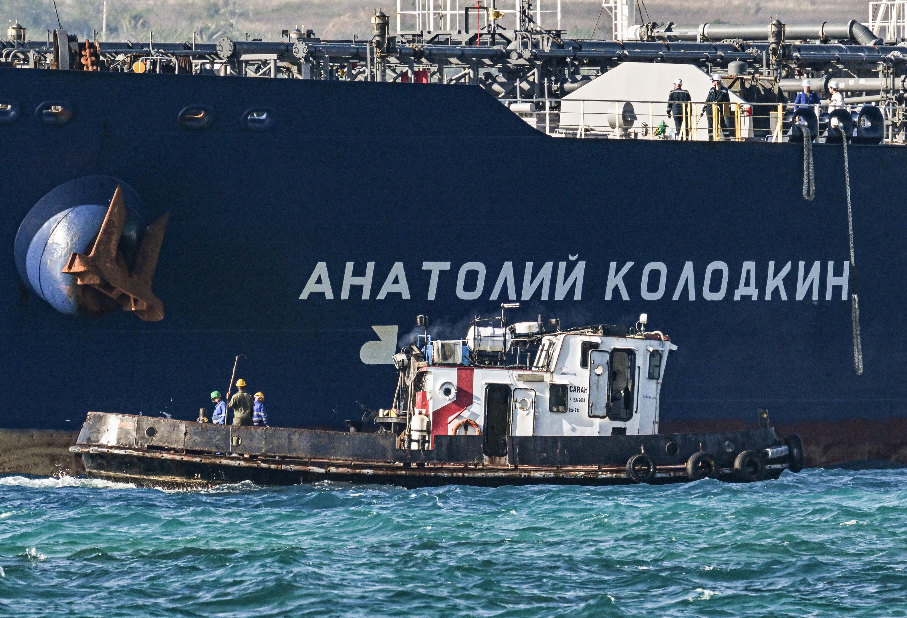Petroleiro russo atracou no porto de Matanzas, no oeste de Cuba