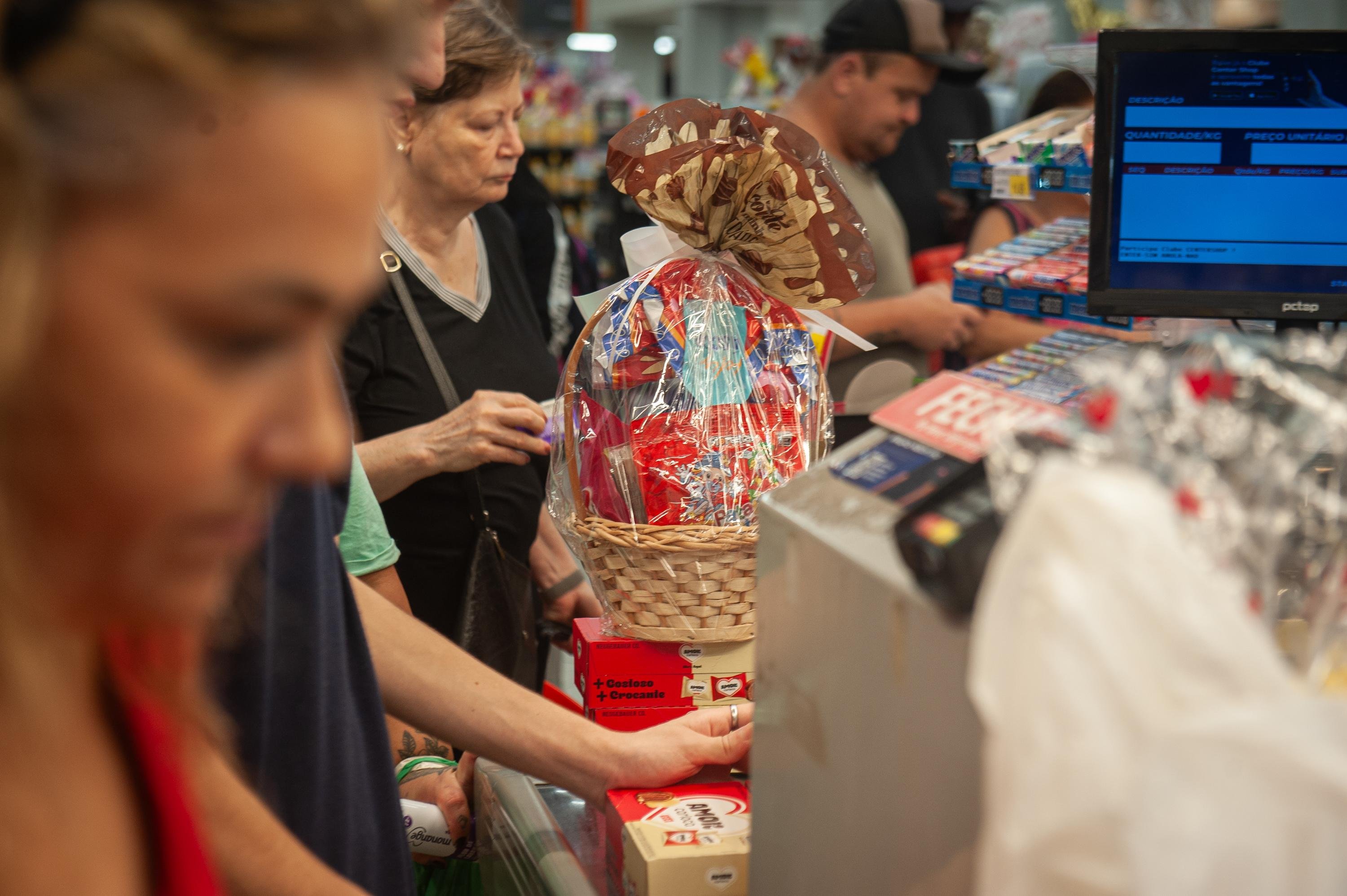 Brasil registra avan&ccedil;o da atividade econ&ocirc;mica em 4 das 5 cinco regi&otilde;es do Pa&iacute;s no m&ecirc;s de fevereiro