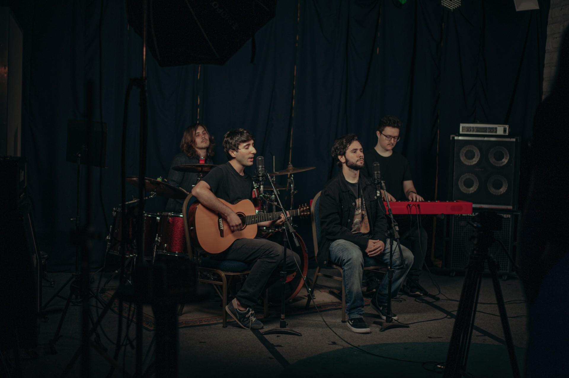 Quarteto apresentar&aacute; m&uacute;sicas como a balada progressiva &ldquo;A Tarde Aqui&rdquo;