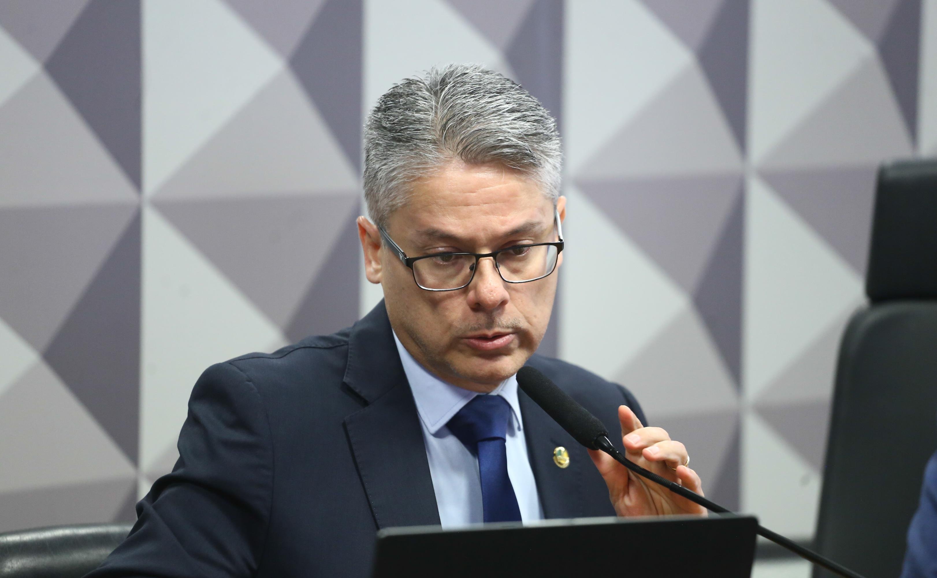 Relat&oacute;rio do senador Alessandro Vieira ser&aacute; apresentado e votado nesta ter&ccedil;a