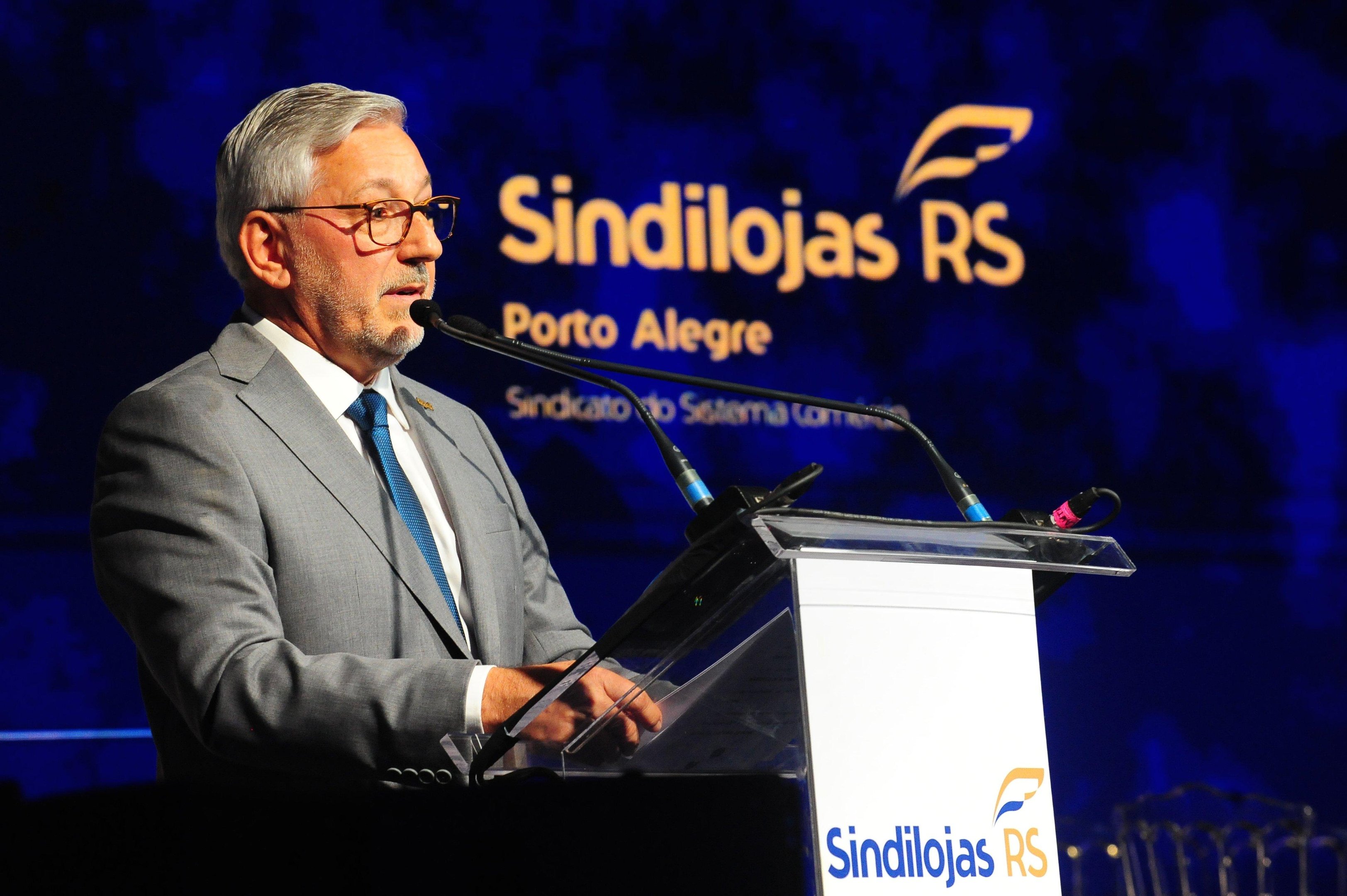 Arcione Piva, Presidente do Sindilojas