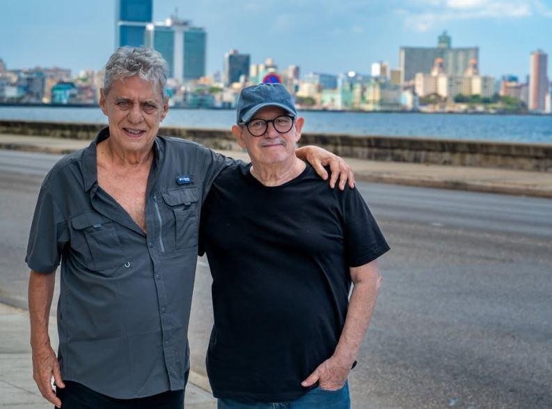 Chico Buarque foi a Cuba gravar com Silvio Rodr&iacute;guez
