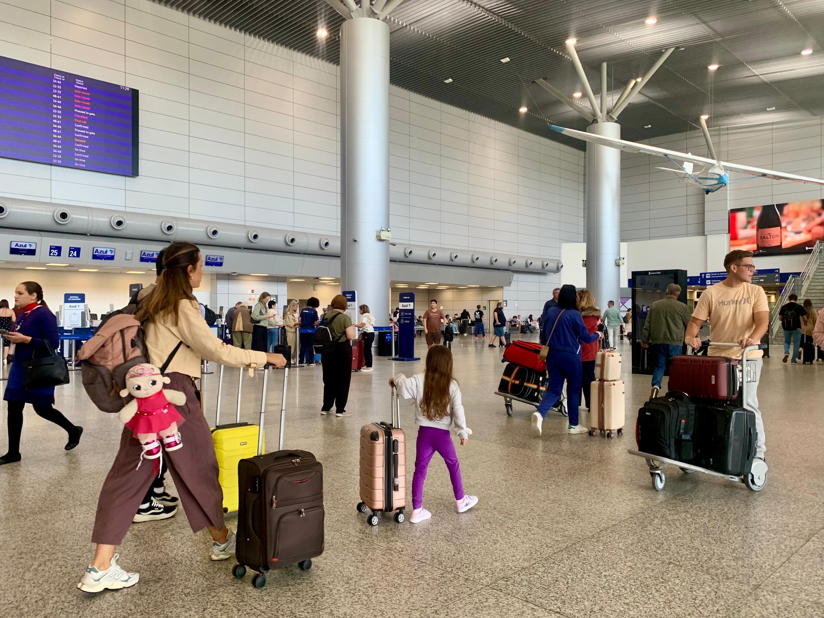 Bloco faz reforma para garantir direitos dos passageiros