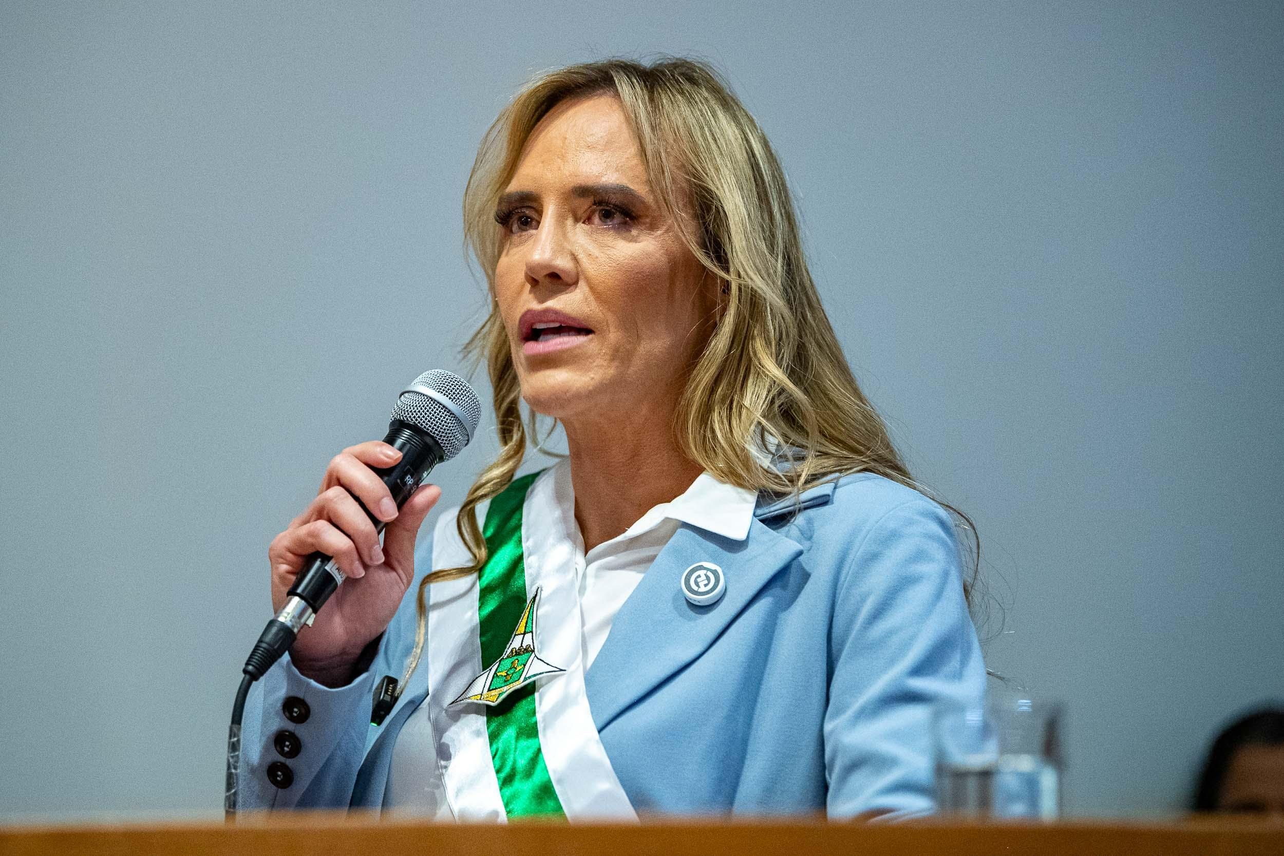 Governadora e o presidente do BRB tamb&eacute;m far&atilde;o uma s&eacute;rie de reuni&otilde;es com bancos e institui&ccedil;&otilde;es financeiras da Faria Lima.