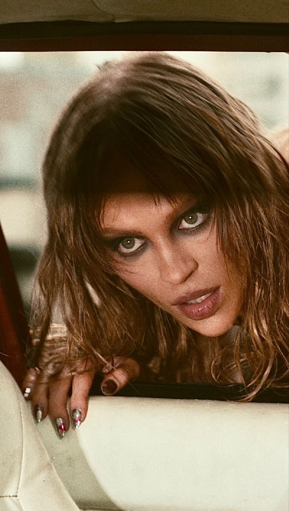 Lu&iacute;sa Sonza sobe ao palco do Coachella neste s&aacute;bado, 11, marcando sua estreia no festival com show do projeto Brutal Para&iacute;so, no palco Gobi, das 21h10min &agrave;s 21h50min (hor&aacute;rio de Bras&iacute;lia)