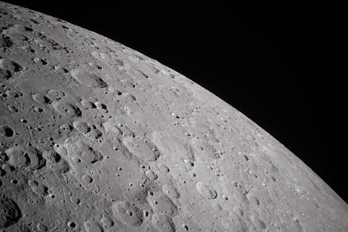 Material fotogr&aacute;fico ser&aacute; utilizado para aprimorar estudos sobre crateras e a evolu&ccedil;&atilde;o geol&oacute;gica da Lua