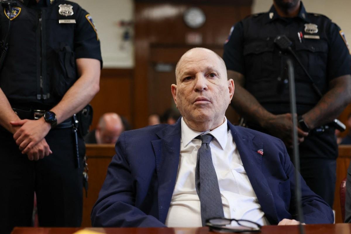 Harvey Weinstein comparece na Suprema Corte de Manhattan