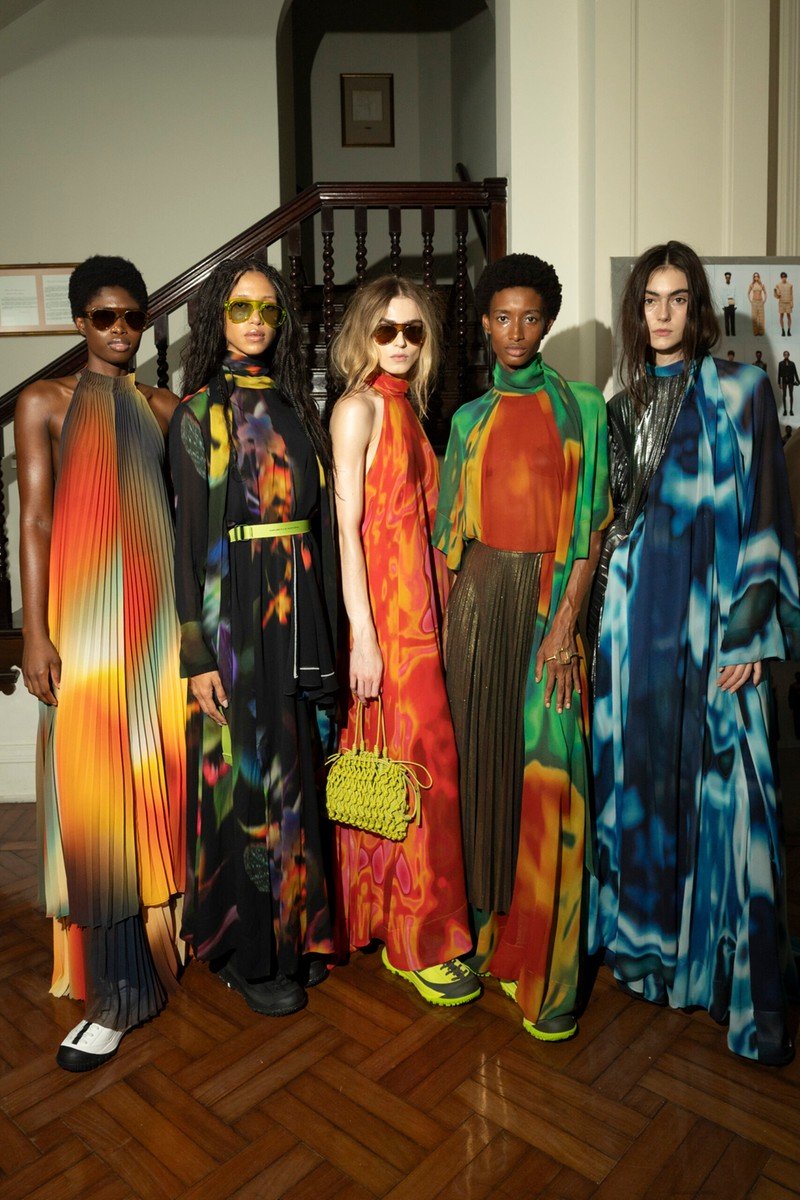 Moda Roupa Brasil Rio Fashion Week traduz contrastes da moda brasileira