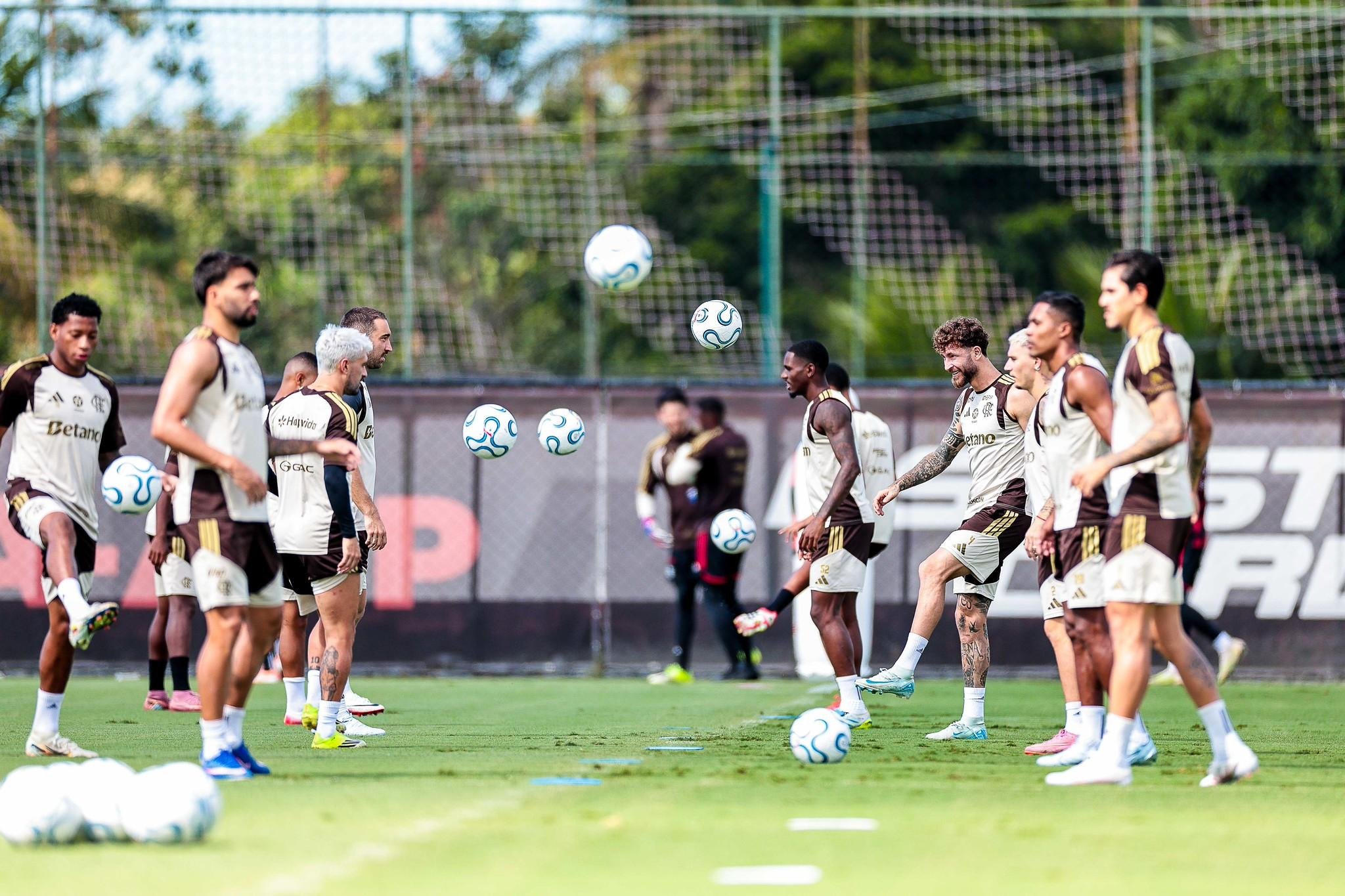 Flamengo joga pela primeira vez em casa na Libertadores