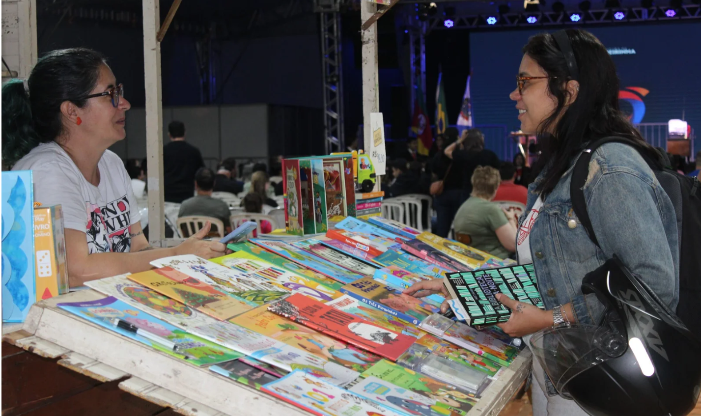 A 3&ordf; Feira do Livro do Instituto &Agrave;gora come&ccedil;a nesta quinta, 16, em Cachoerinha, oferecendo literatura, arte, educa&ccedil;&atilde;o em sintonia com a comunidade