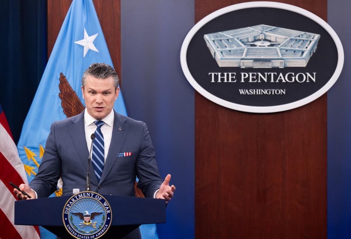 Hegseth prometeu manter bloqueados os portos iranianos "pelo tempo que for necess&aacute;rio"