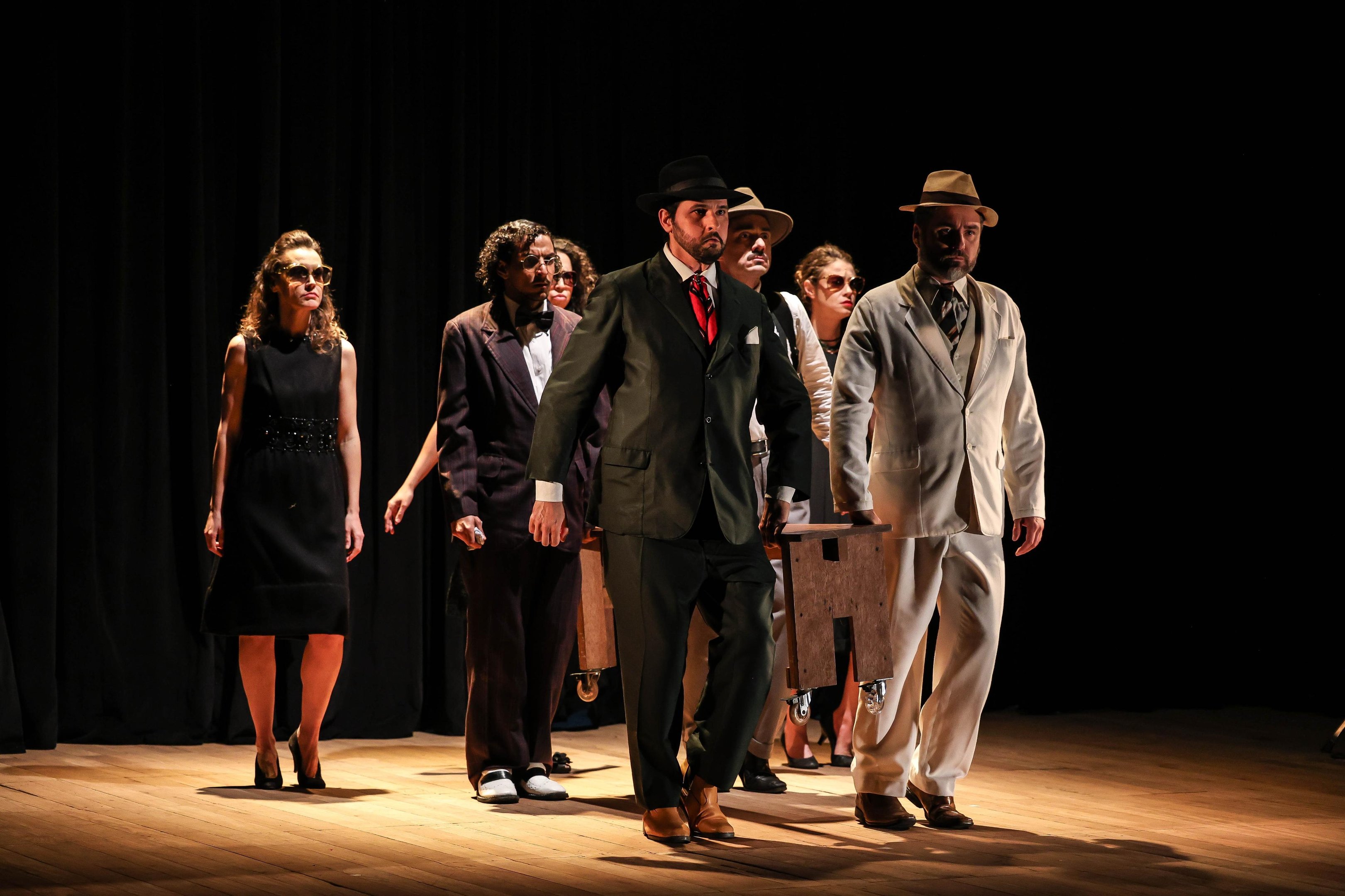Montagem &lsquo;Incidente em Antares&rsquo; recebeu o Braskem em Cena de Espet&aacute;culo e o A&ccedil;orianos de Teatro de Melhor Trilha Sonora