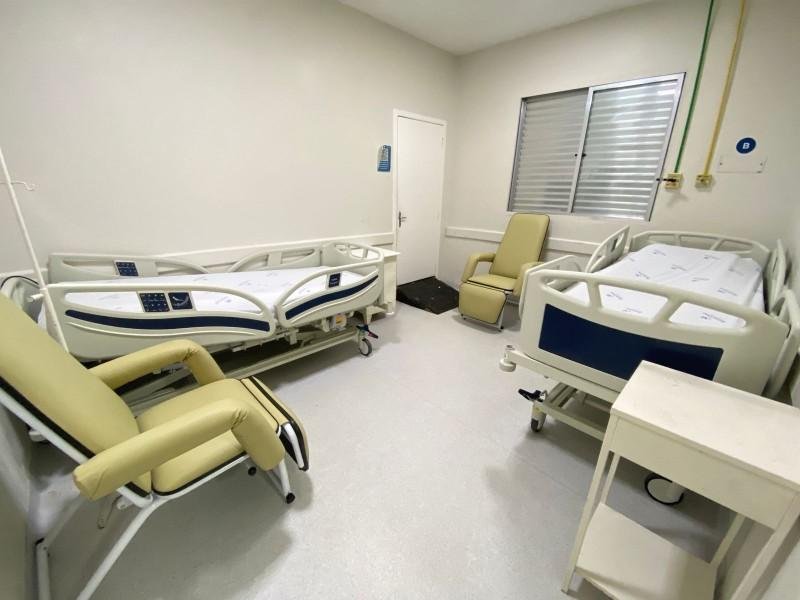 O mobili&aacute;rio &eacute; destinado  a pacientes do Sistema &Uacute;nico de Sa&uacute;de