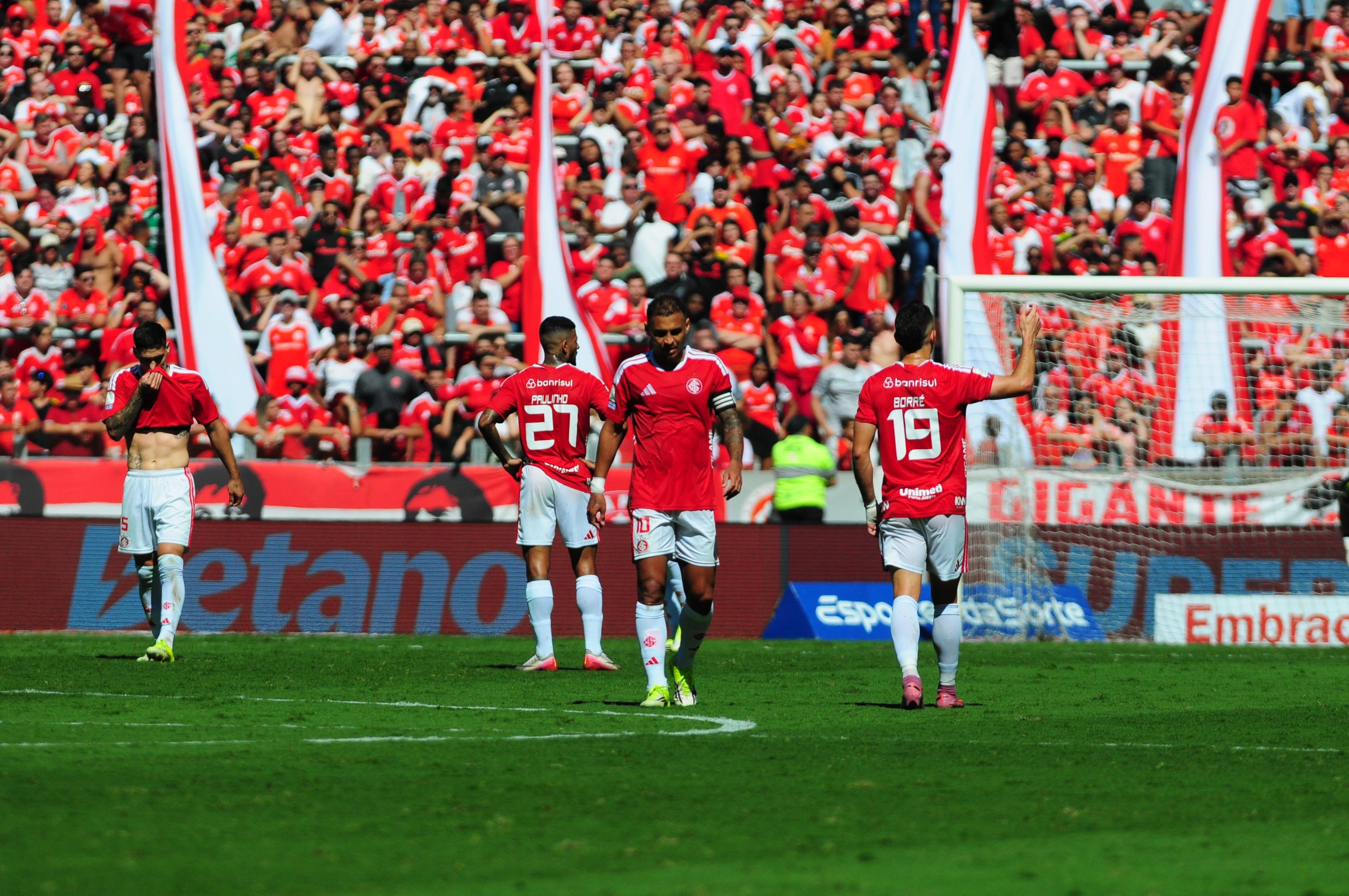 Colorado n&atilde;o vence novamente no Beira-Rio