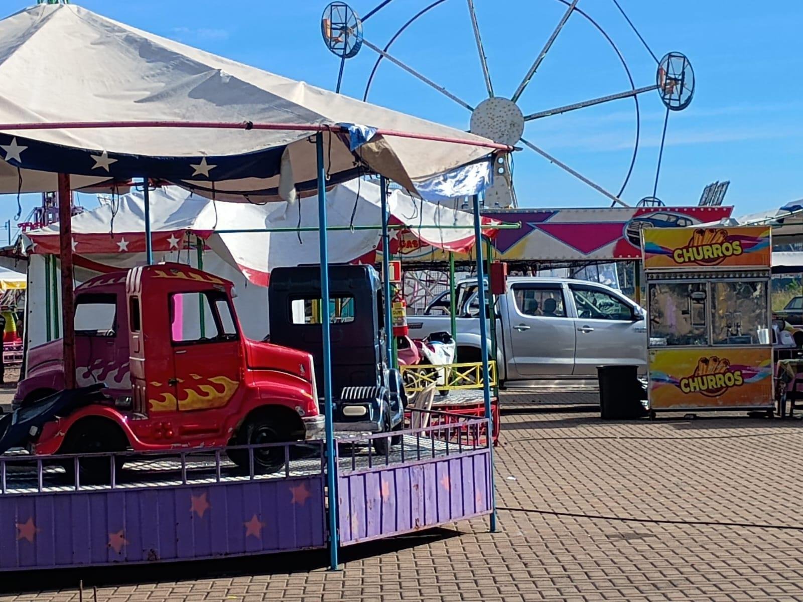Brinquedo teve queda repentina e deixou feridos em Gua&iacute;ba