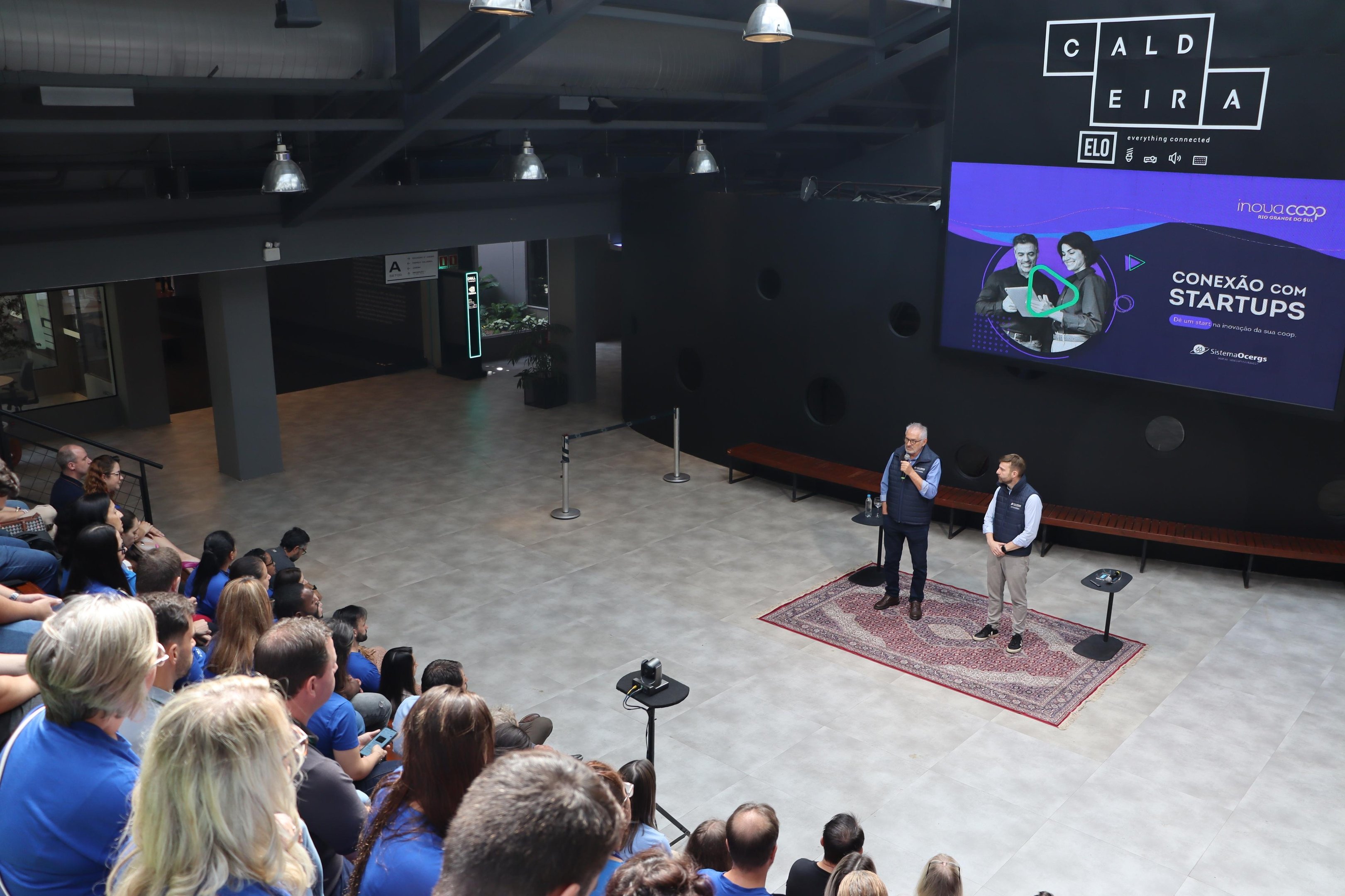 O Conex&atilde;o com Startups tem dura&ccedil;&atilde;o aproximada de um ano e contar&aacute; com seis etapas