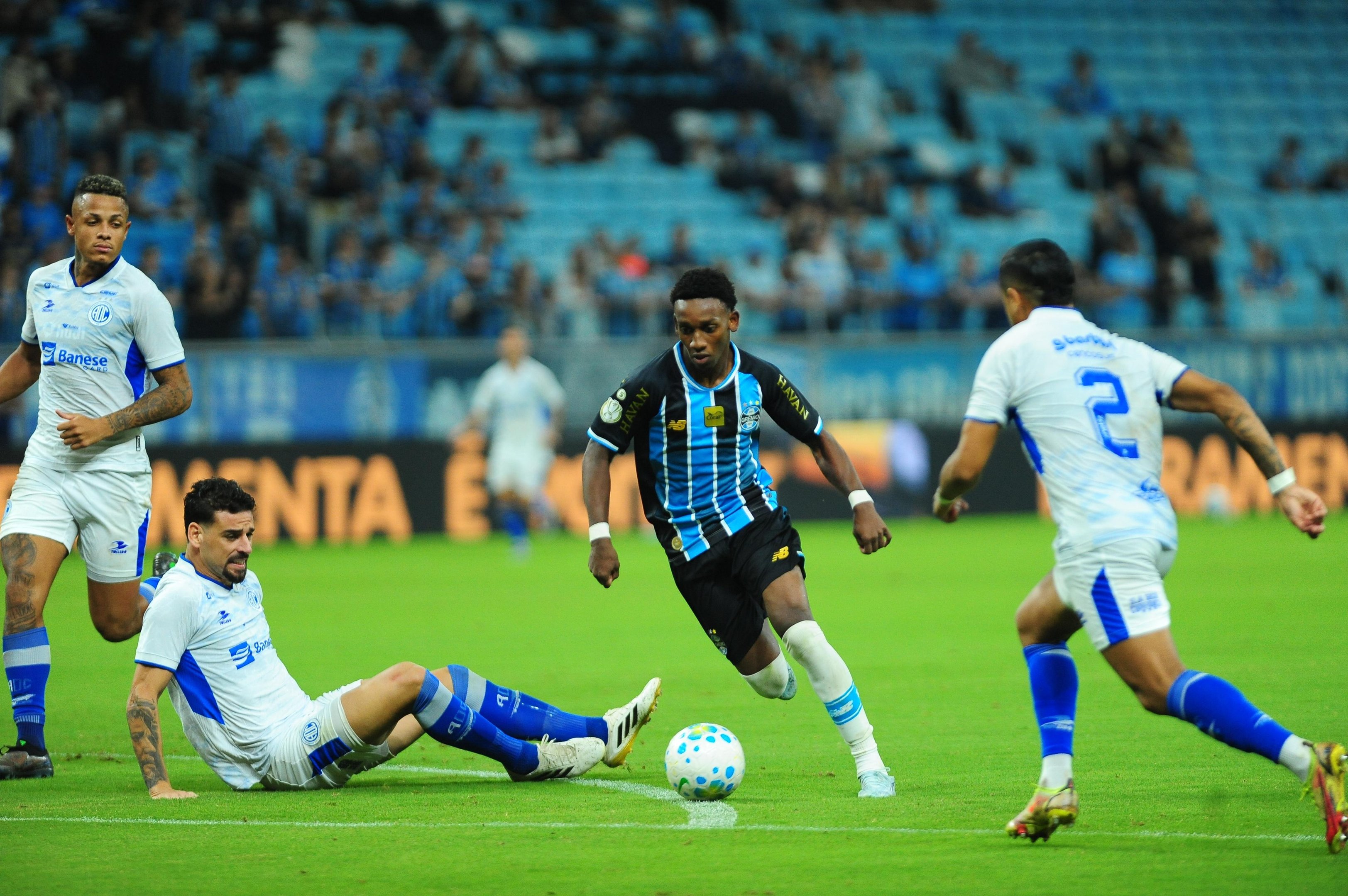 Gabriel Mec foi um dos destaques na vit&oacute;ria sobre o Confian&ccedil;a por 2 a 0, na Arena