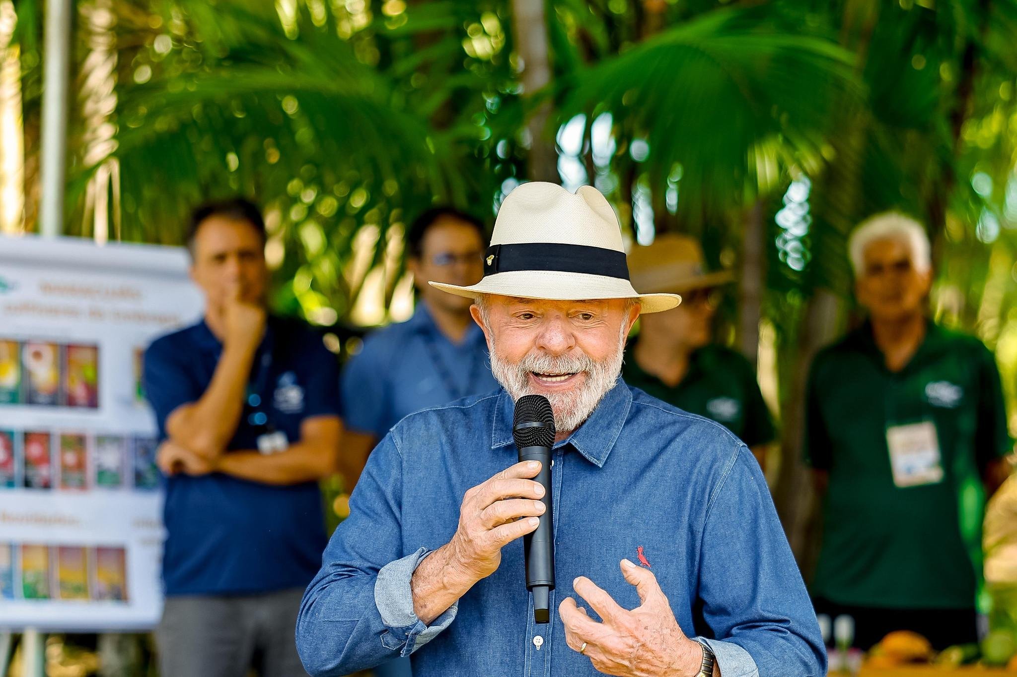 Presidente participou da Feira Brasil na Mesa realizada pela Embrapa no Distrito Federal