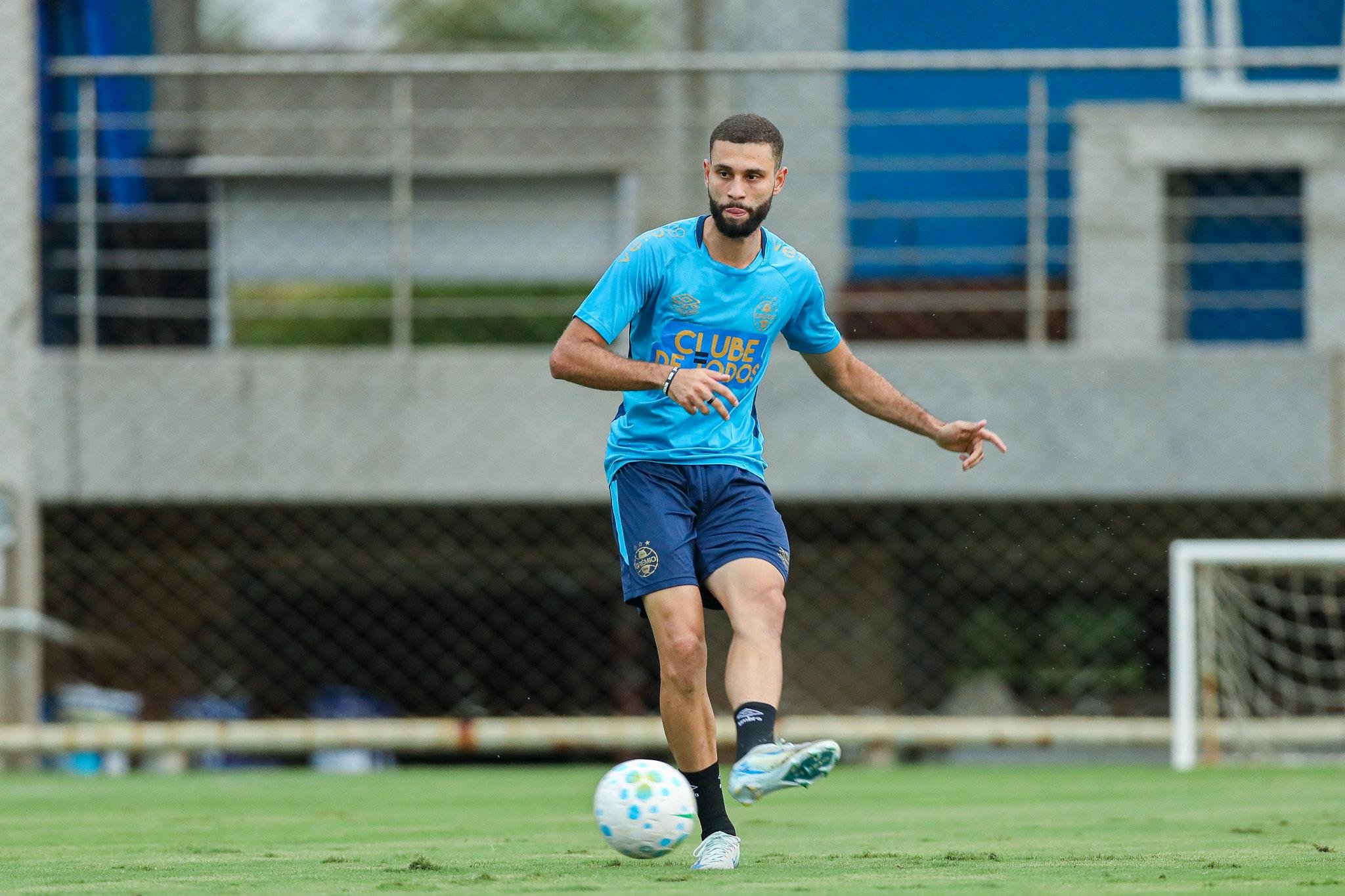 Wagner Leonardo vai come&ccedil;ar como titular contra o Coritiba