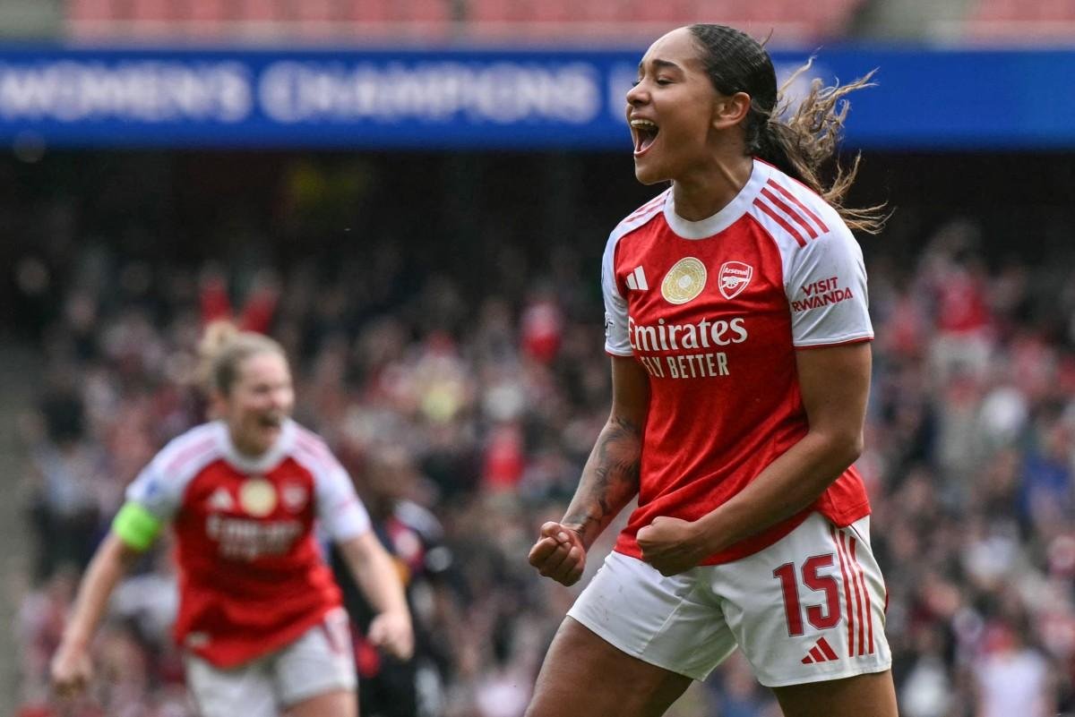 Olivia Smith marcou o gol da vit&oacute;ria do Arsenal sobre o OL Lyonnes