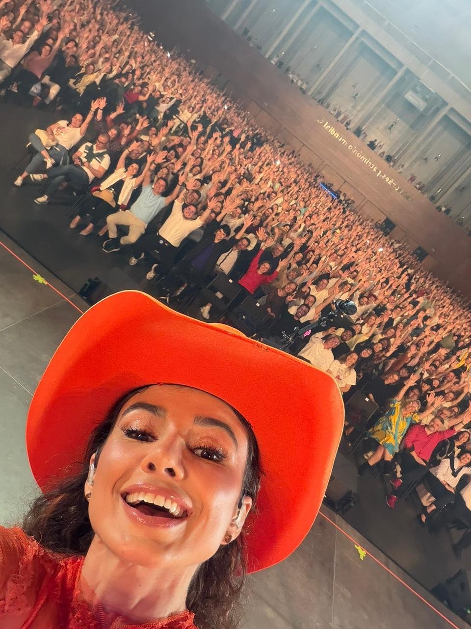 Paula Fernandes lota shows em Portugal