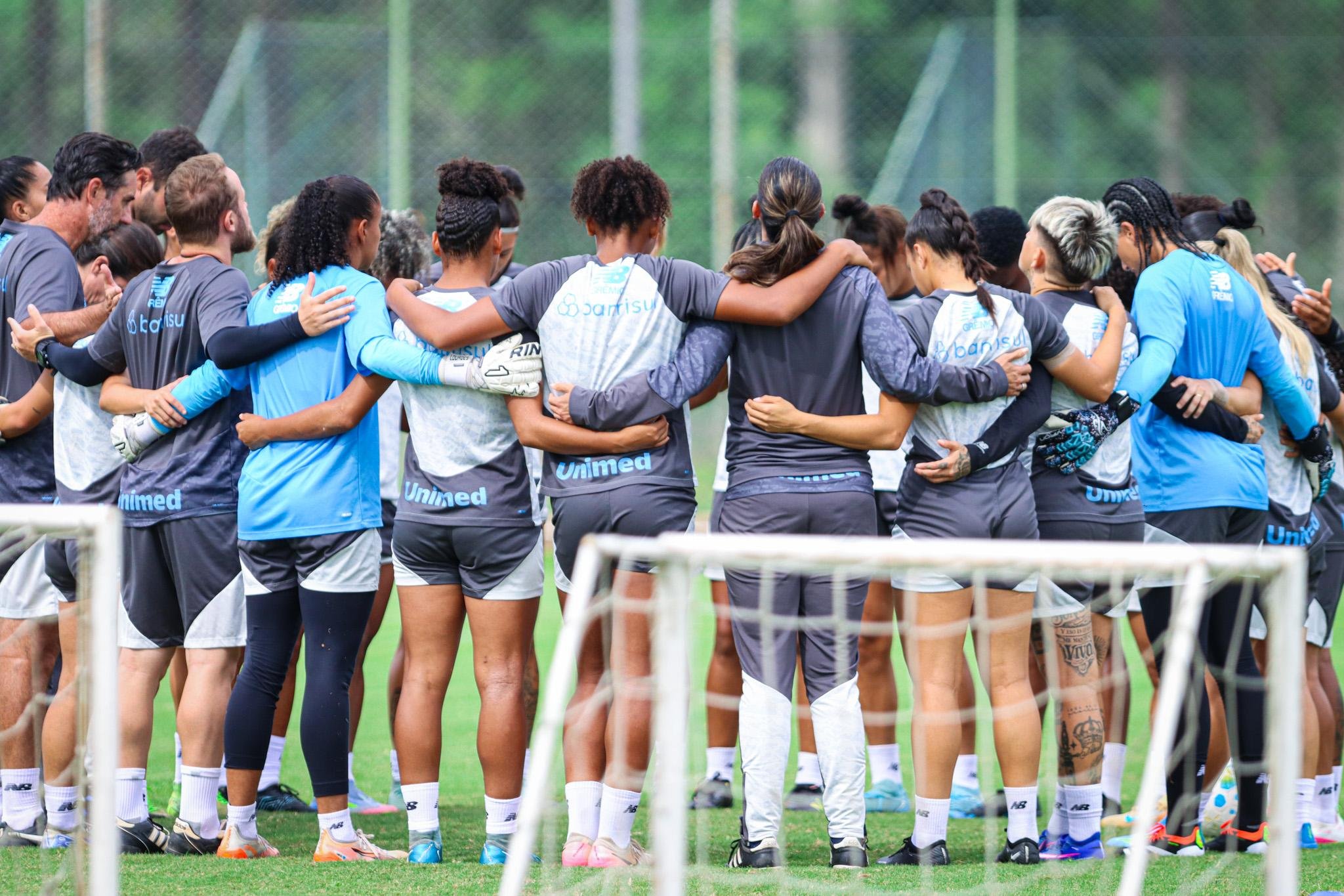 As Mosqueteiras fecharam a prepara&ccedil;&atilde;o no domingo para enfrentar o Bahia