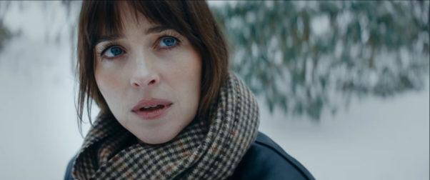 O filme traz um elenco de peso liderado por Dakota Johnson, Anne Hathaway e Josh&nbsp;Hartnett