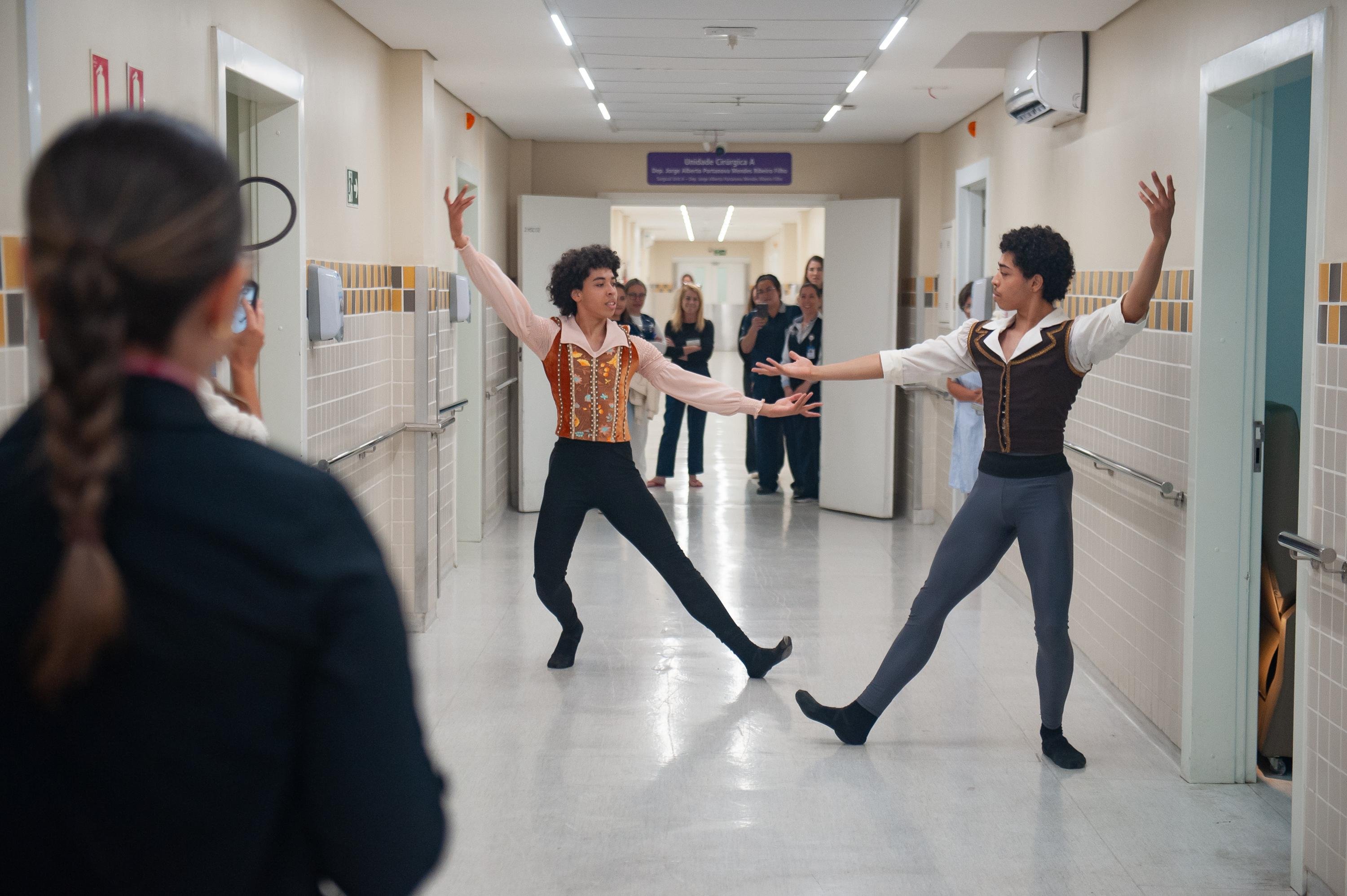 Apresenta&ccedil;&otilde;es do Ballet Vera Bublitz integram a programa&ccedil;&atilde;o especial da 5&ordf; Semana da Experi&ecirc;ncia do Paciente da Santa Casa de Porto Alegre