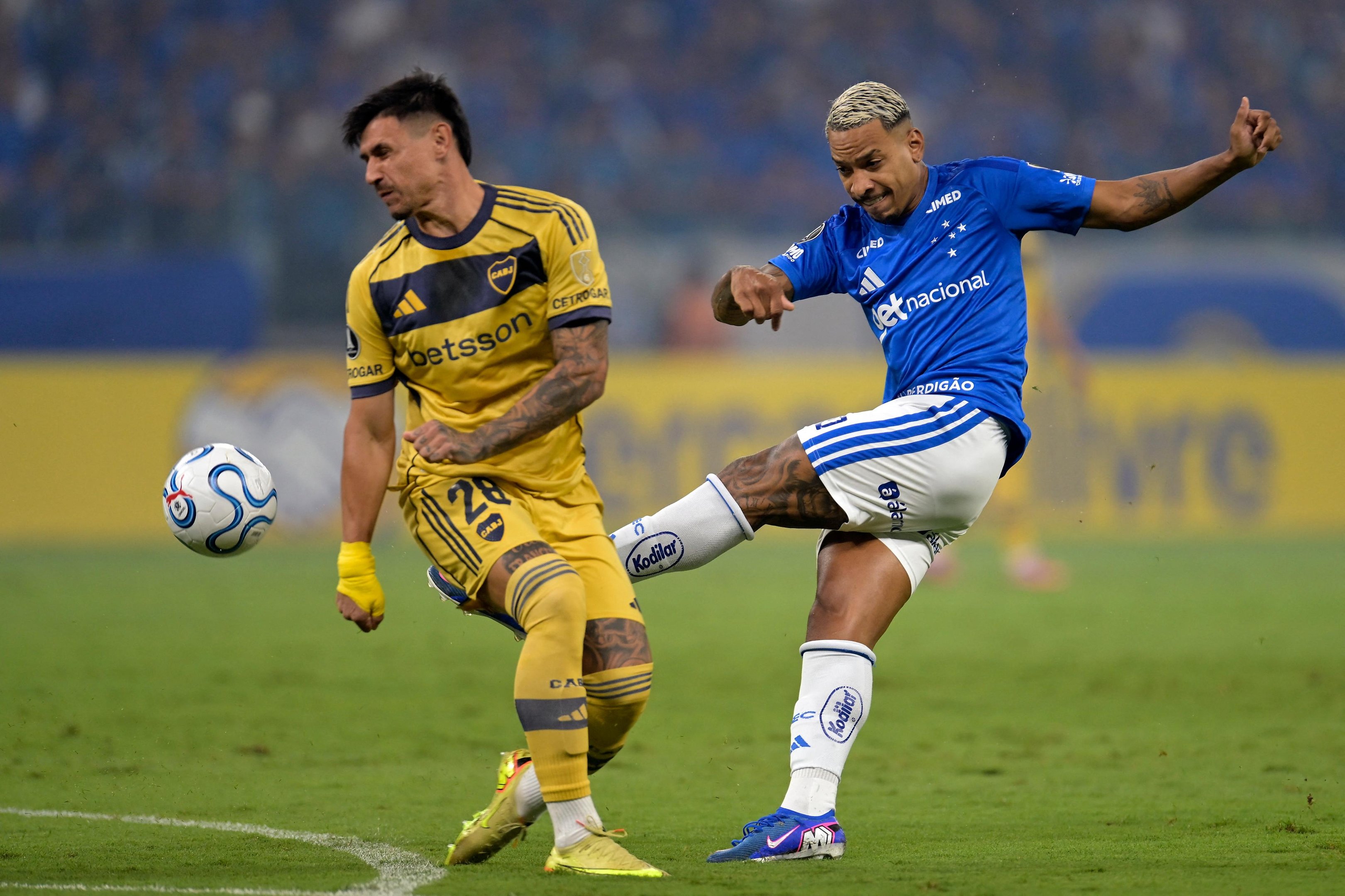 Meia Matheus Pereira, do Cruzeiro, foi alvo dos jogadores do Boca
