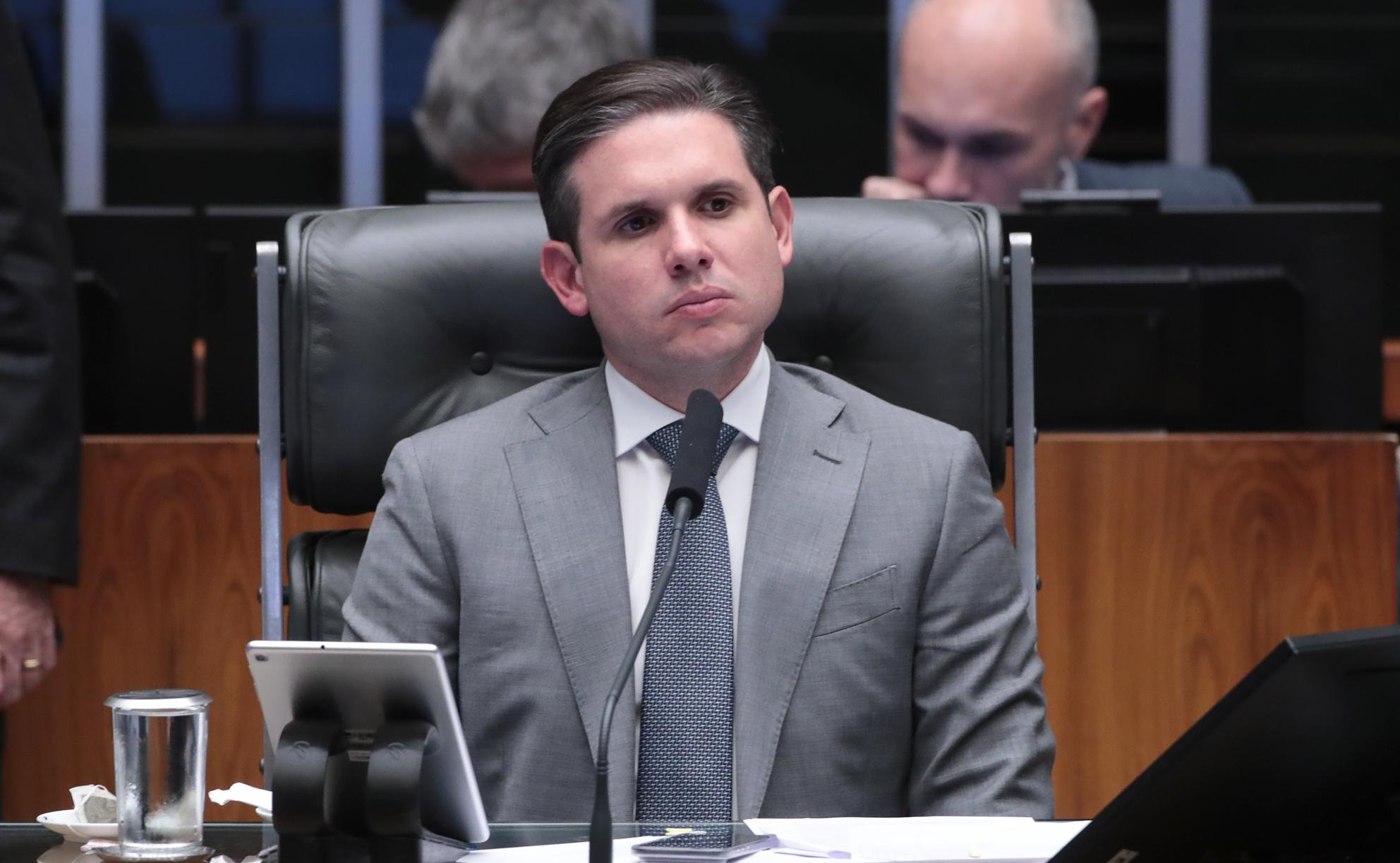 Motta afirmou ainda que o relat&oacute;rio do texto que regulamenta o uso de intelig&ecirc;ncia artificial no Brasil vai ser apresentado no dia 19 de maio