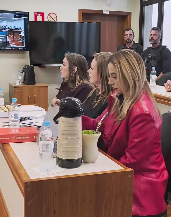 Advogadas Priscila Souza da Rosa, Ma&iacute;ra Cazzuni e K&aacute;tia Batistello abandonaram j&uacute;ri em Erechim