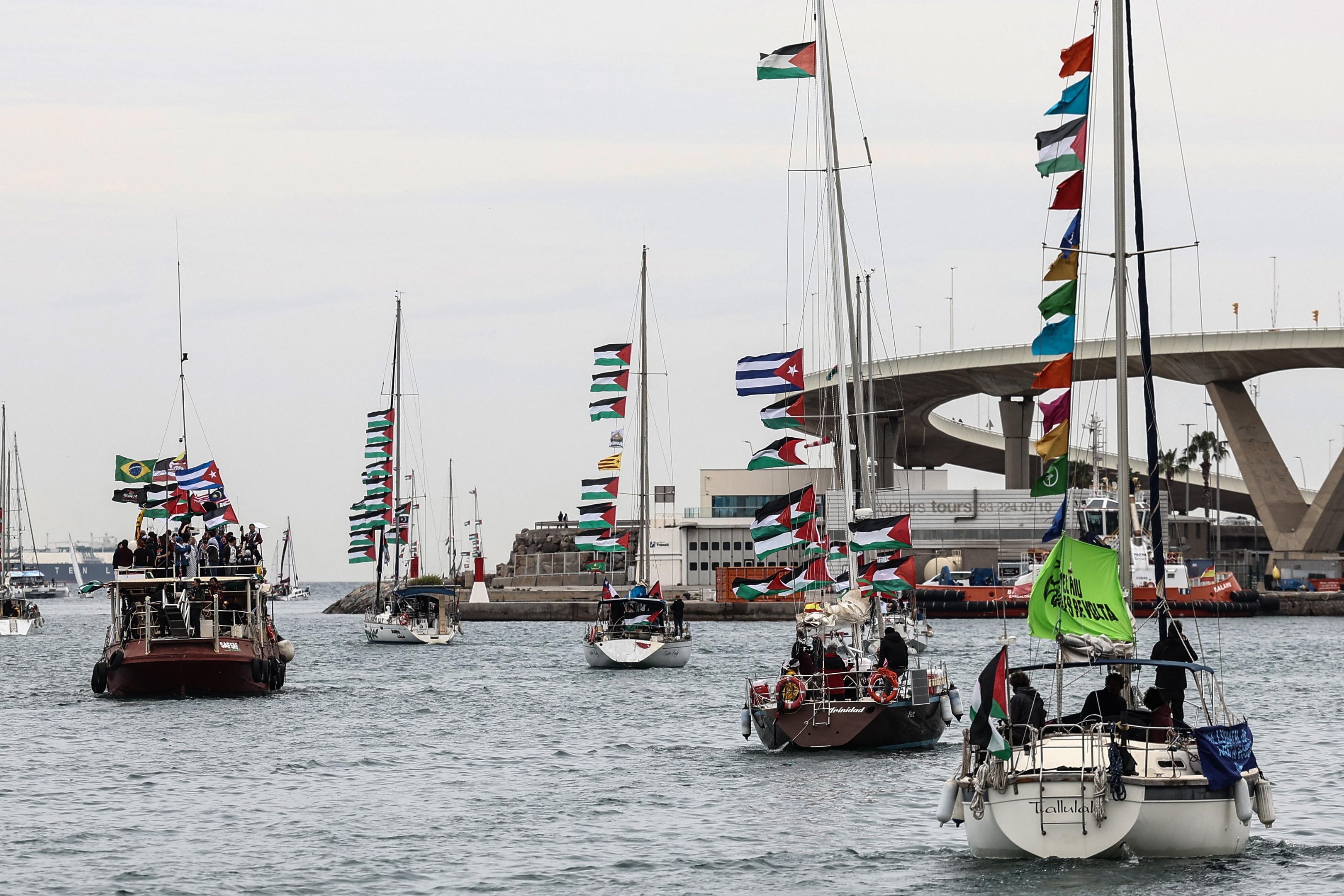 Flotilha &eacute; detida por Israel