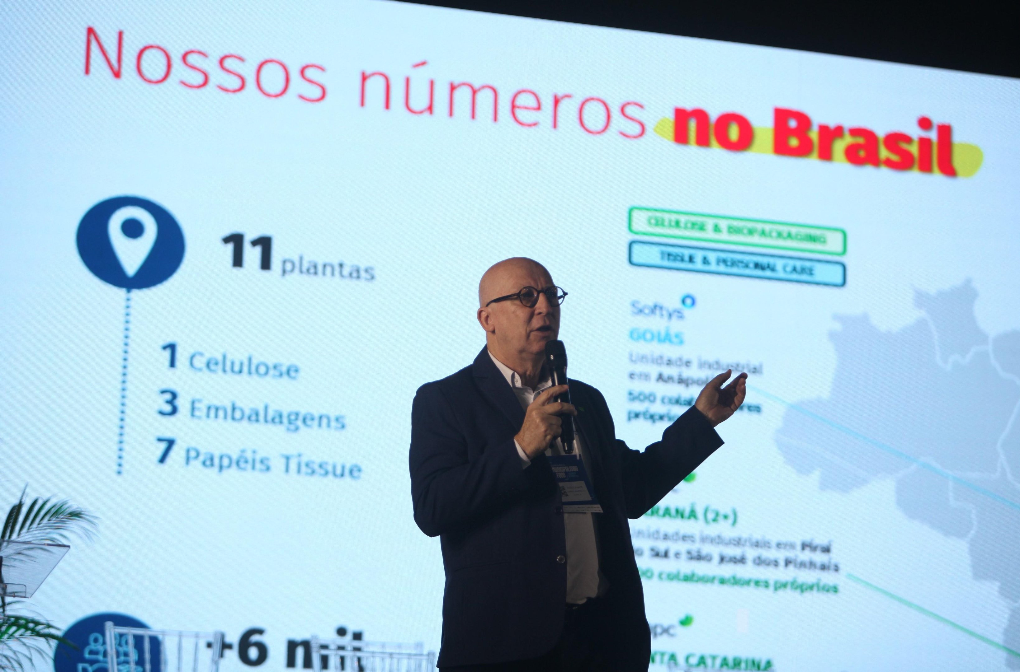 Na foto, Daniel Andriotti, consultor de Rela&ccedil;oes Institucionasis da CMPC