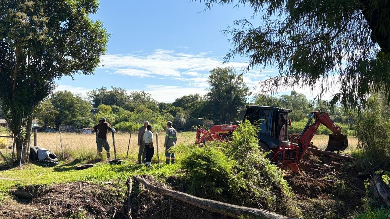 O desassoreamento da sanga do Lava P&eacute;s deve come&ccedil;ar nesta quarta-feira