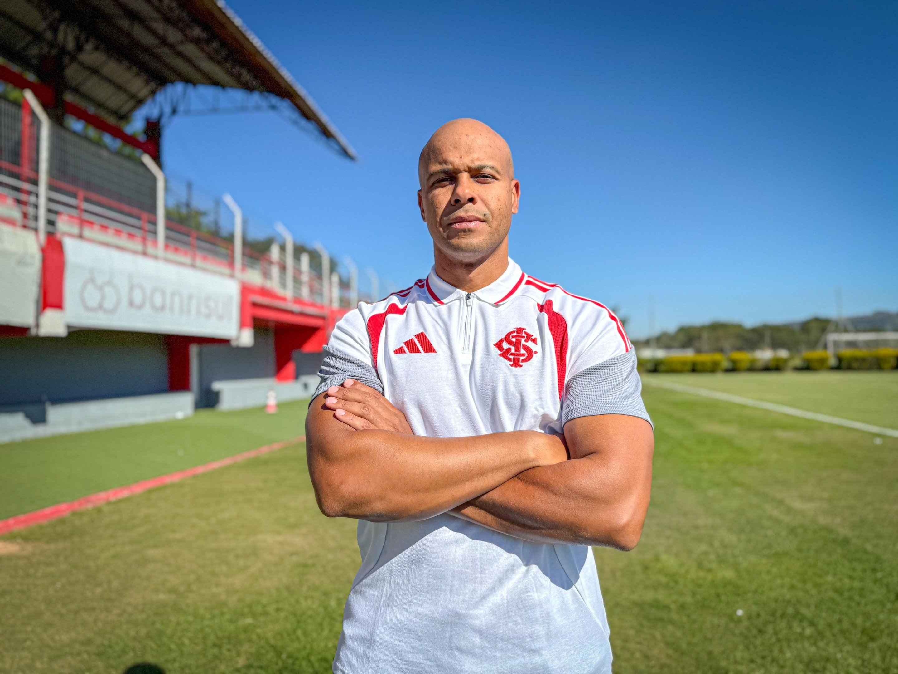 Leonardo Ramos assume o comando t&eacute;cnico da categoria sub-20 do Inter